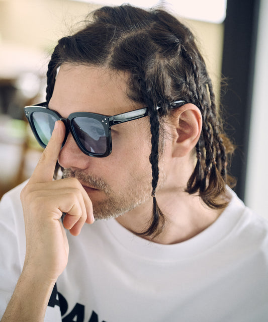 dimmable lens squaresunglasses_AP2419000_サングラス