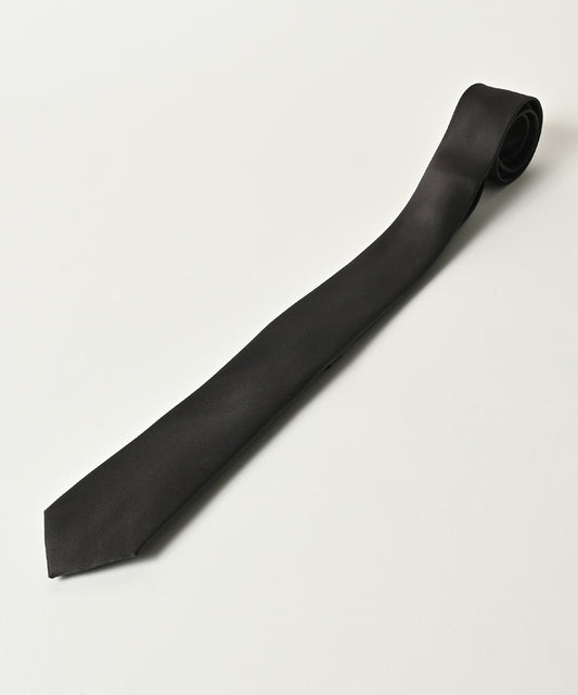 narrow tie