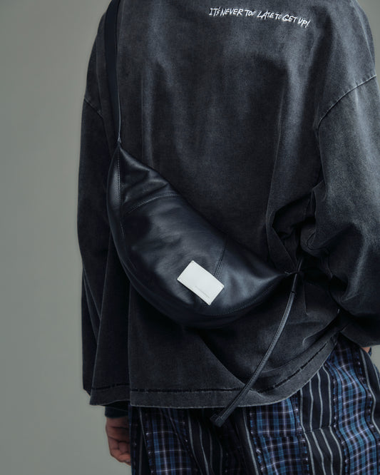 water repellent leather mini shoulder bag