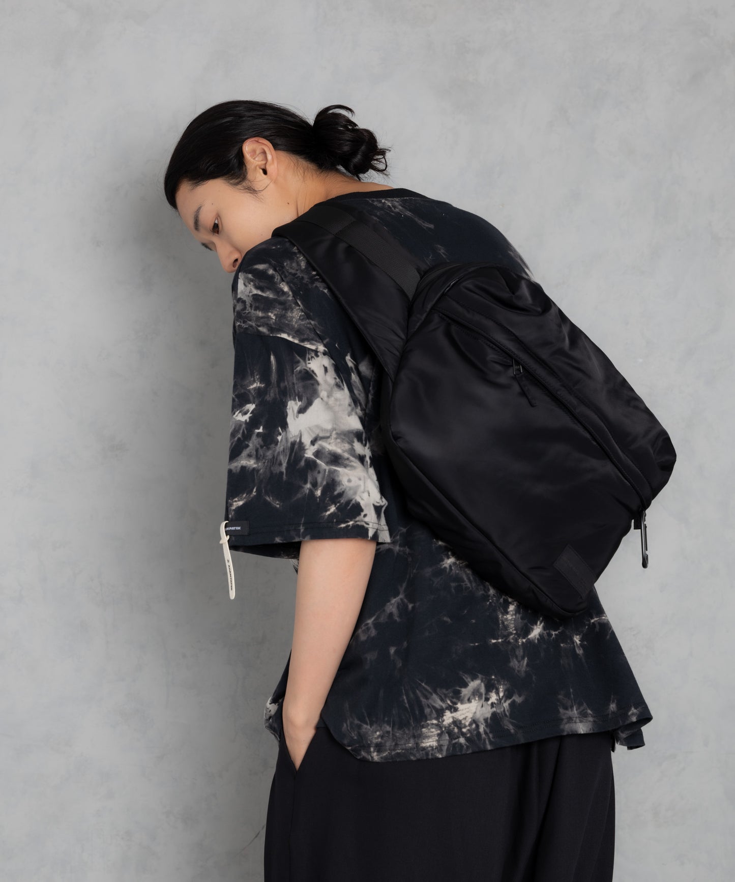 bright twill BIG body bag_AP2429026_バッグ