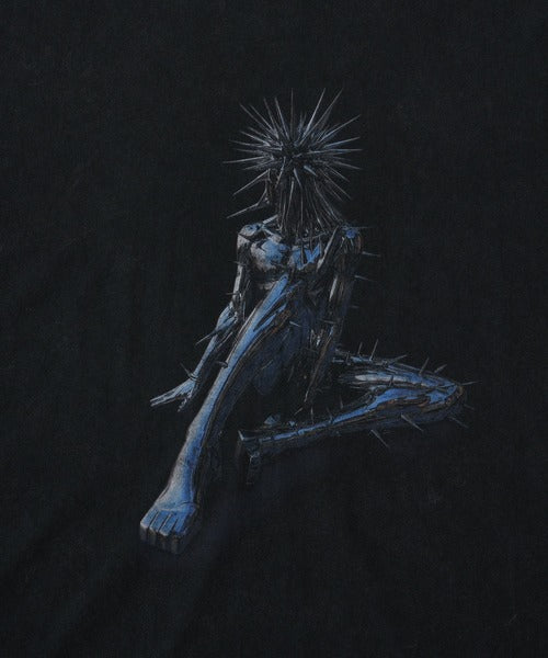 RED:BANSHEE   SPIKE THRONE　Graphic short sleeve t-shirt