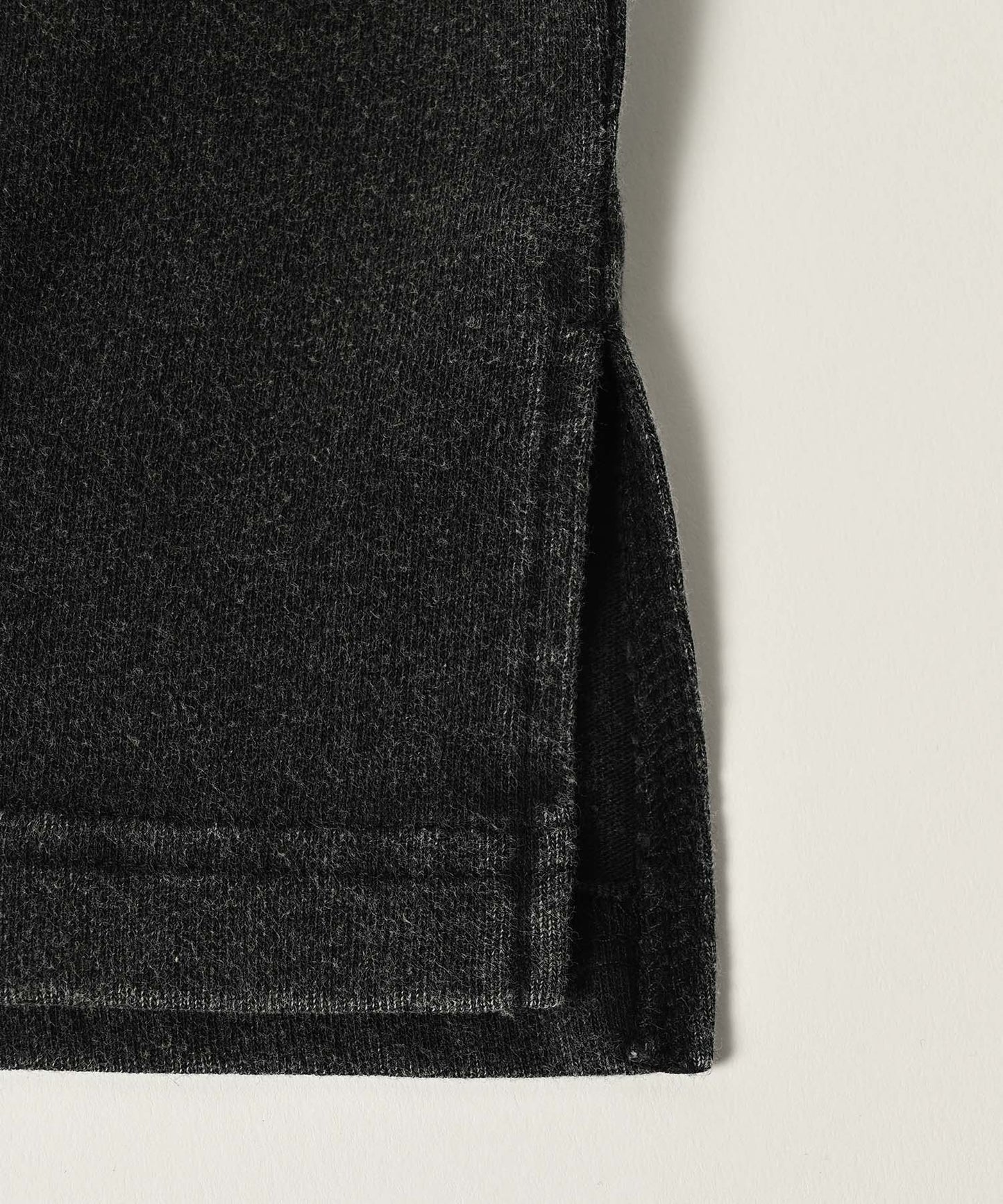 wide boxcut layered long sleeve