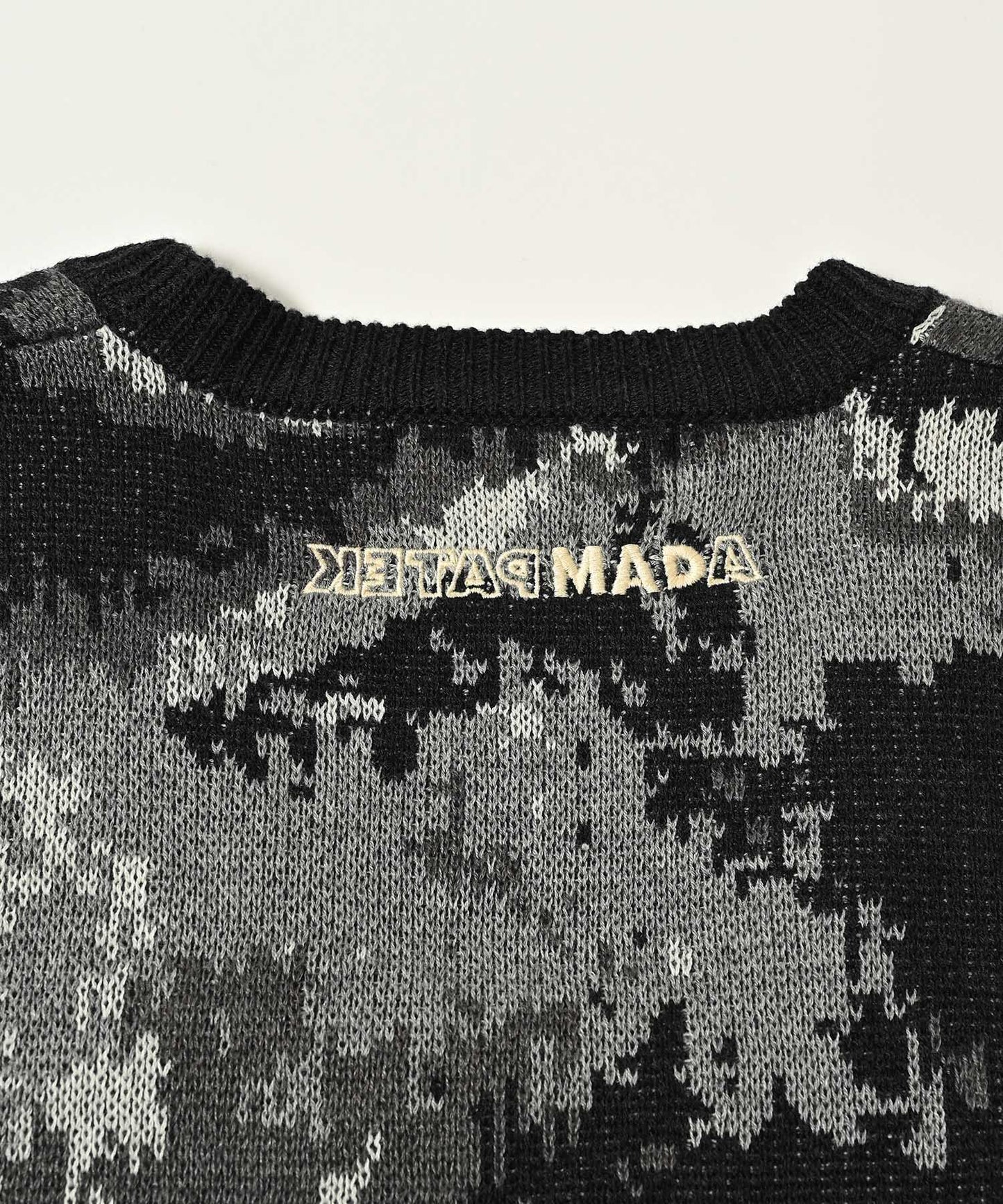 mad embroidered fade knit cardigan