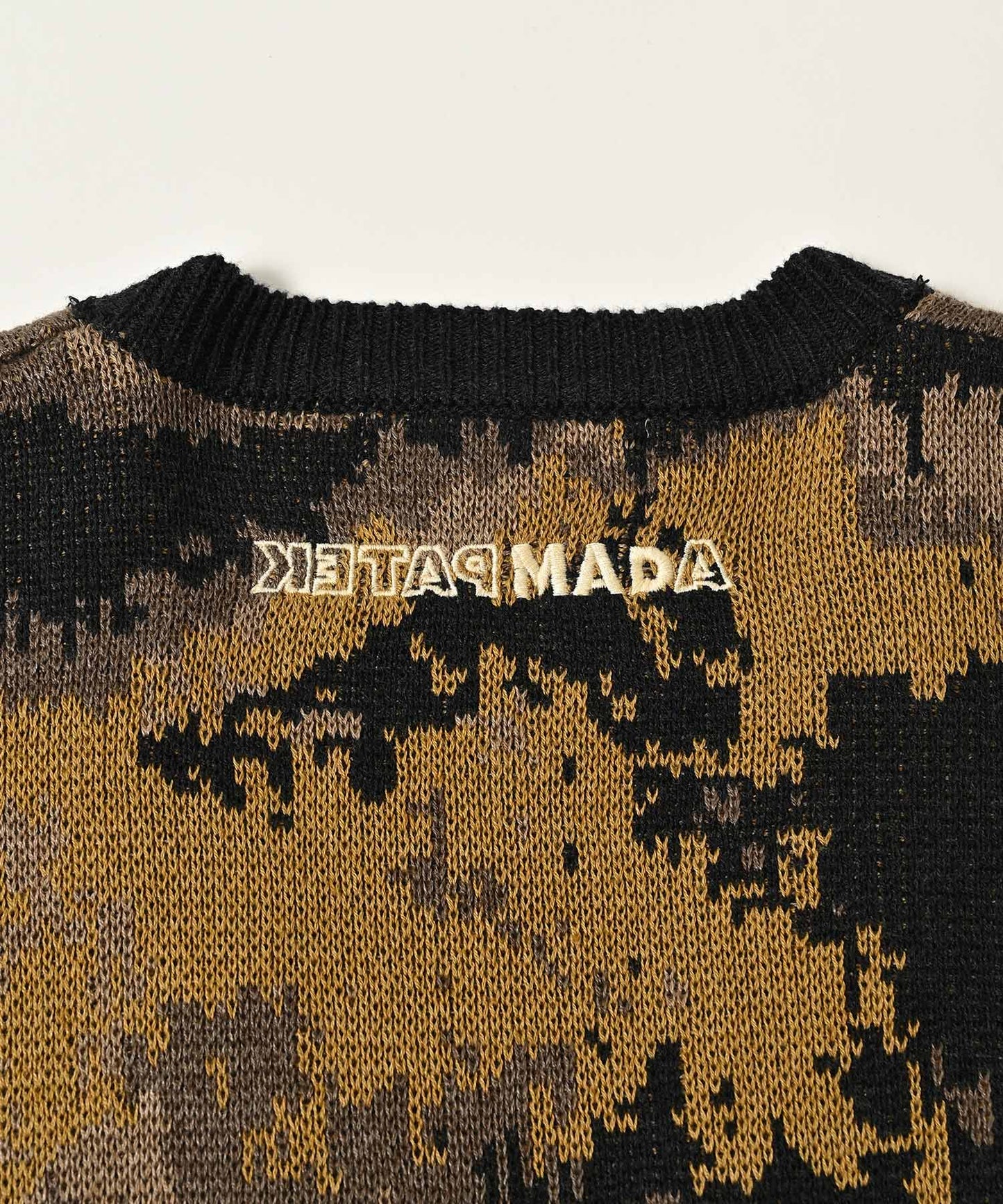 mad embroidered fade knit cardigan