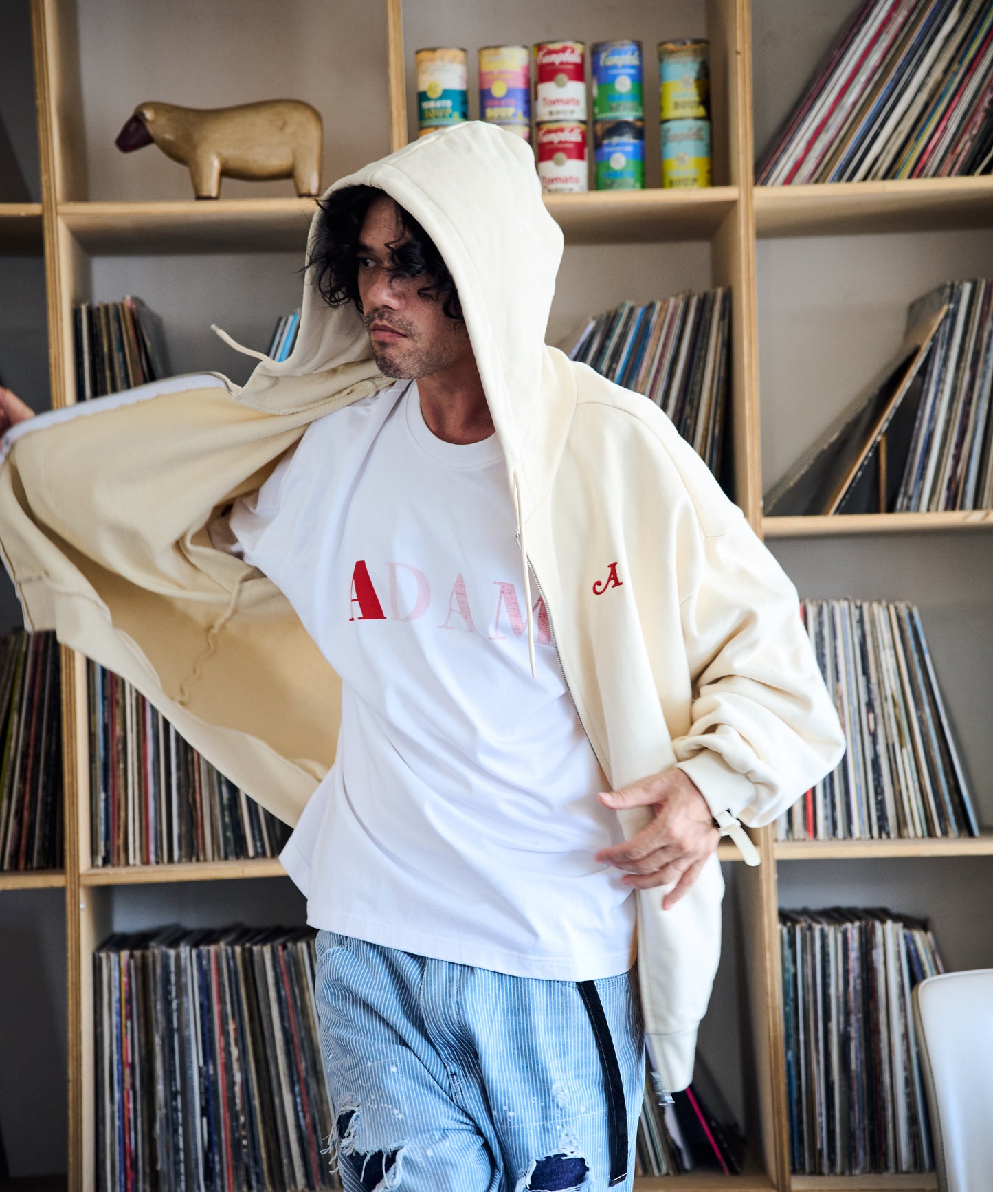 logo zip up hoodie_AP2424006_トップス