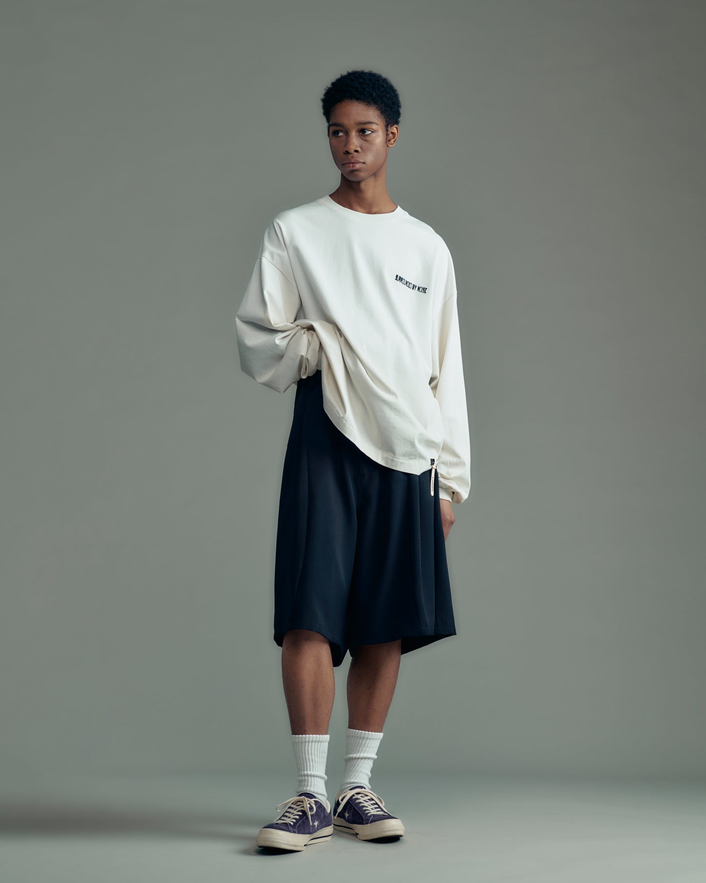 noise  aging embroidered long-sleeved T