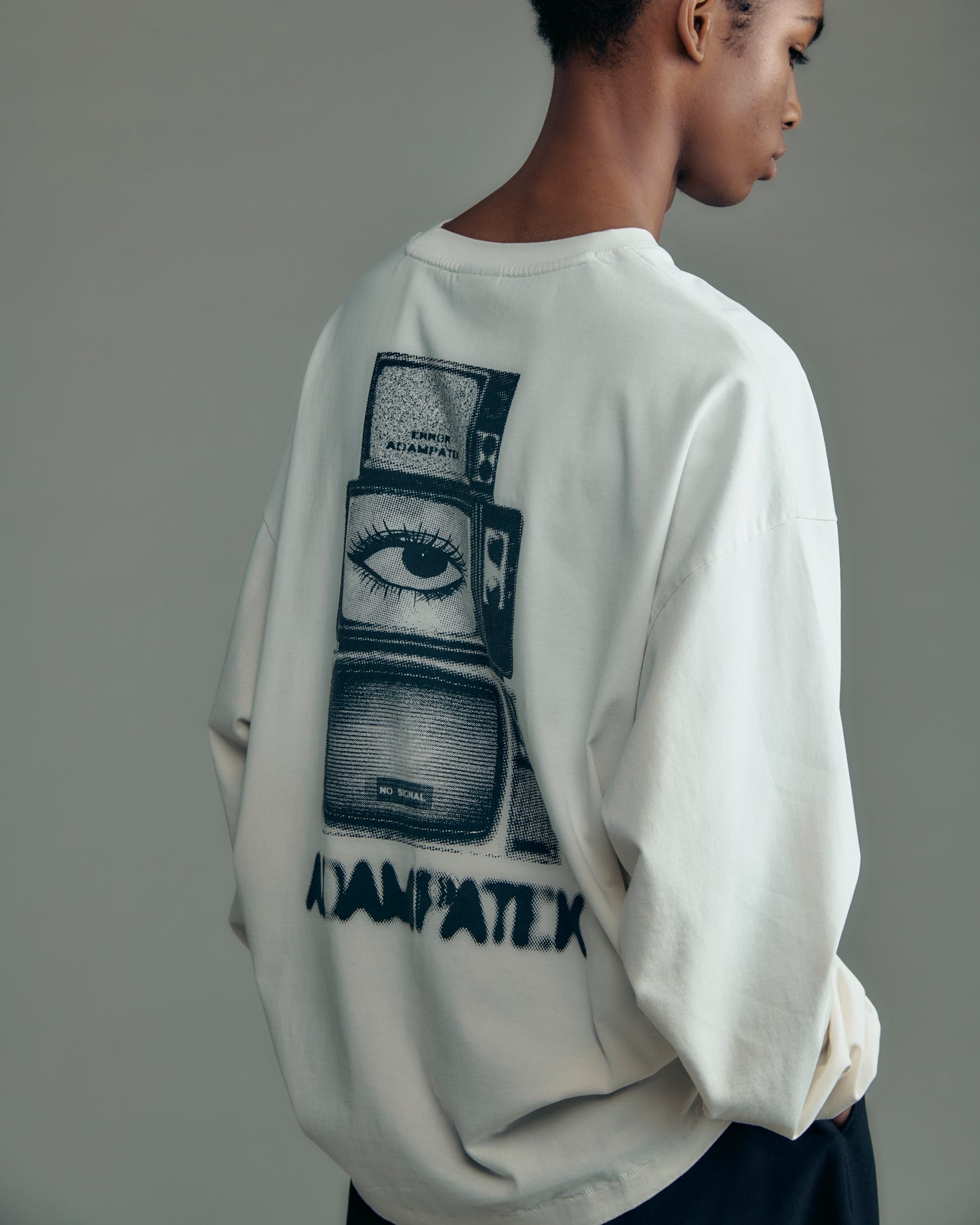 noise  aging embroidered long-sleeved T