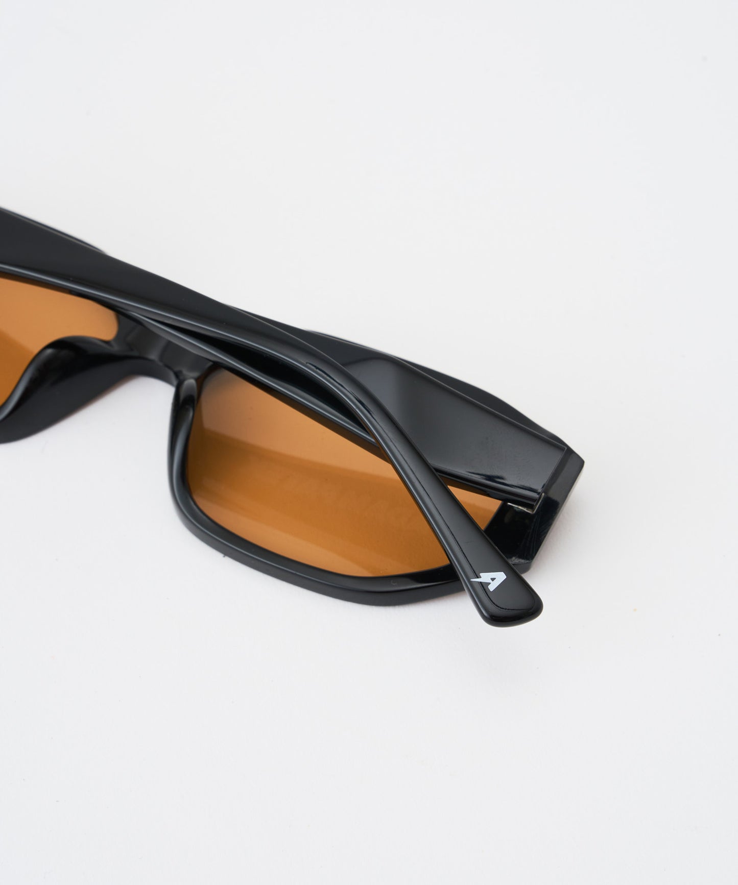 ridge edge flat lens sunglasses