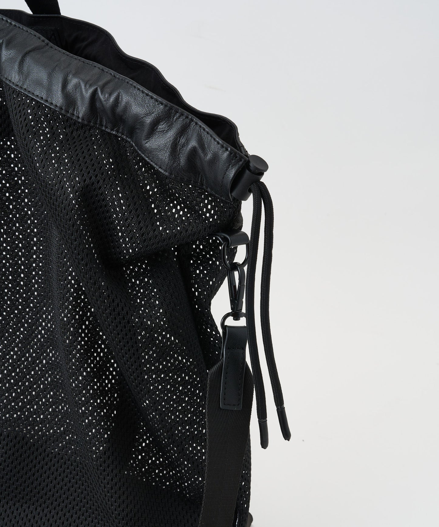 〈予約〉Leather trimmed  mesh 2way big tote bag