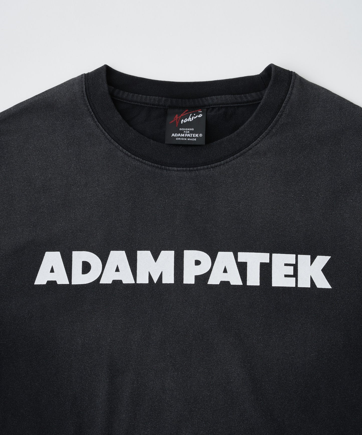 basic logo aging T
