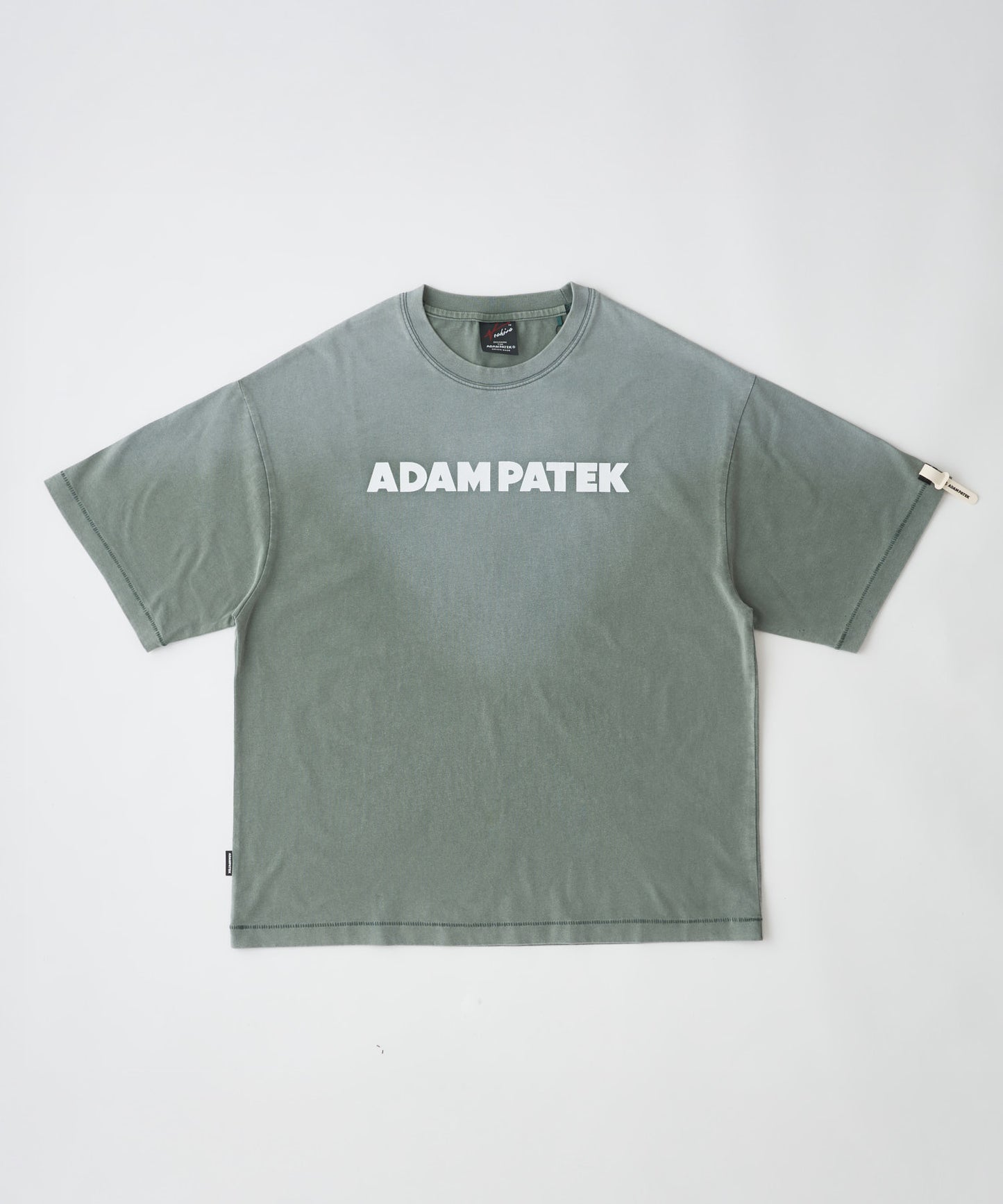 basic logo aging T