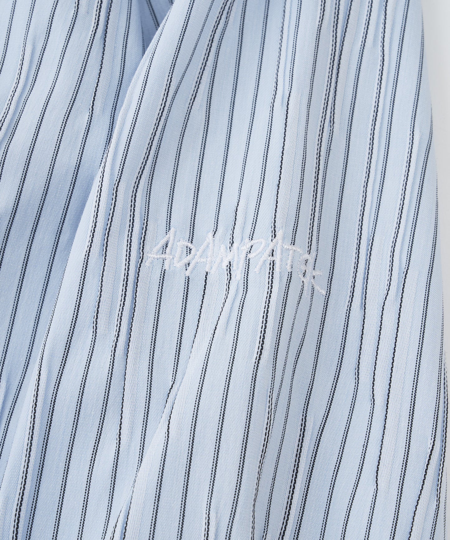 【予約】stitched calm pinchstripe shirt