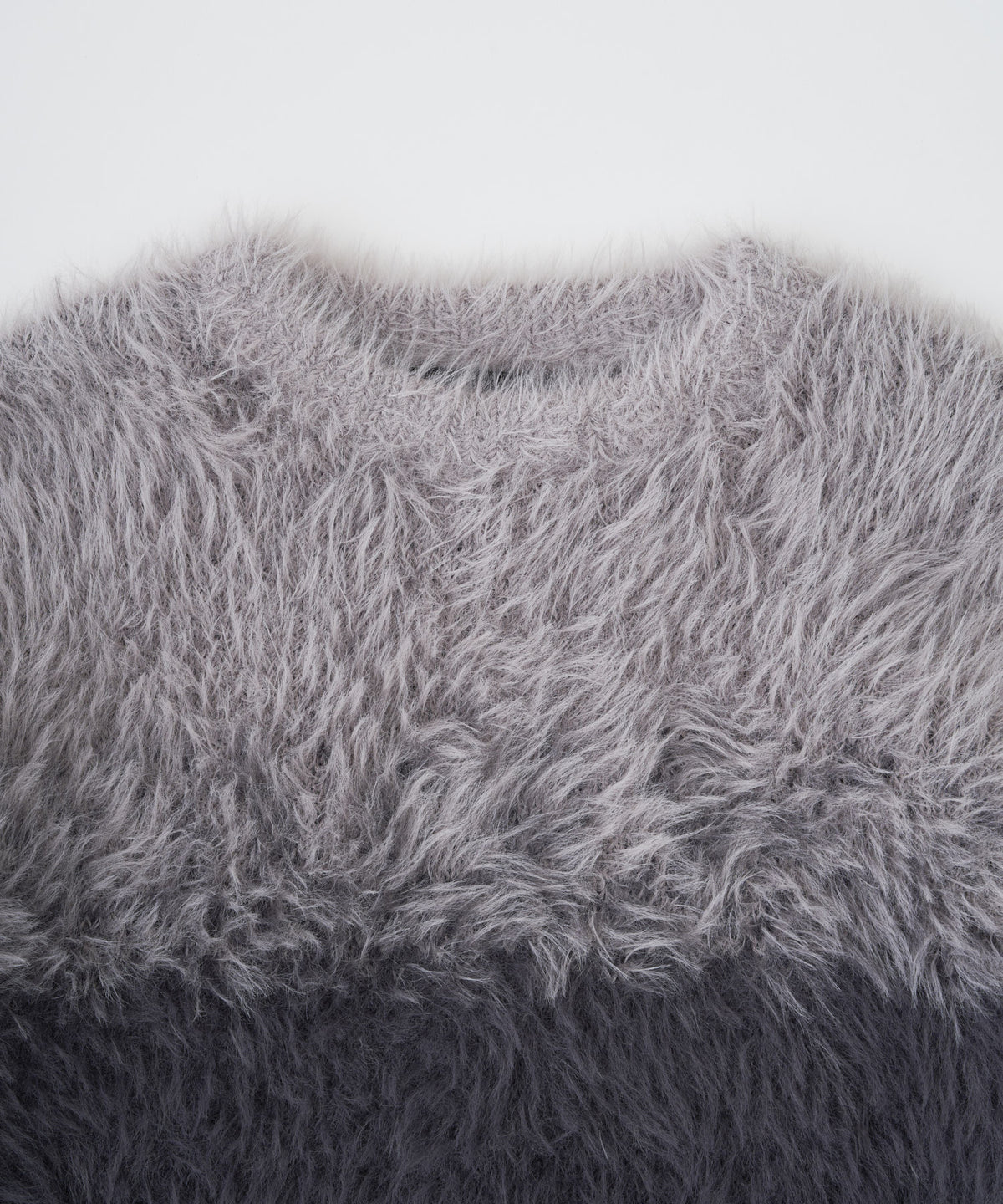 【予約】rough gradientborder crewneck