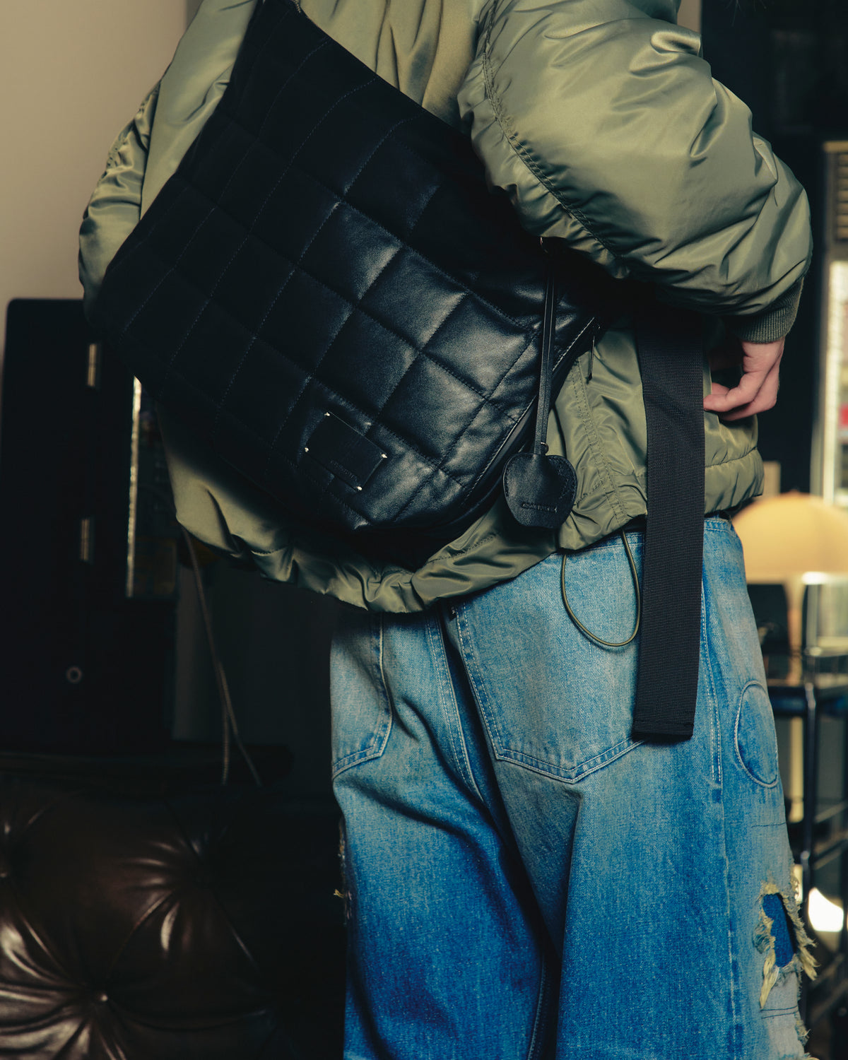 w/r leather  quilting medium shoulder bag