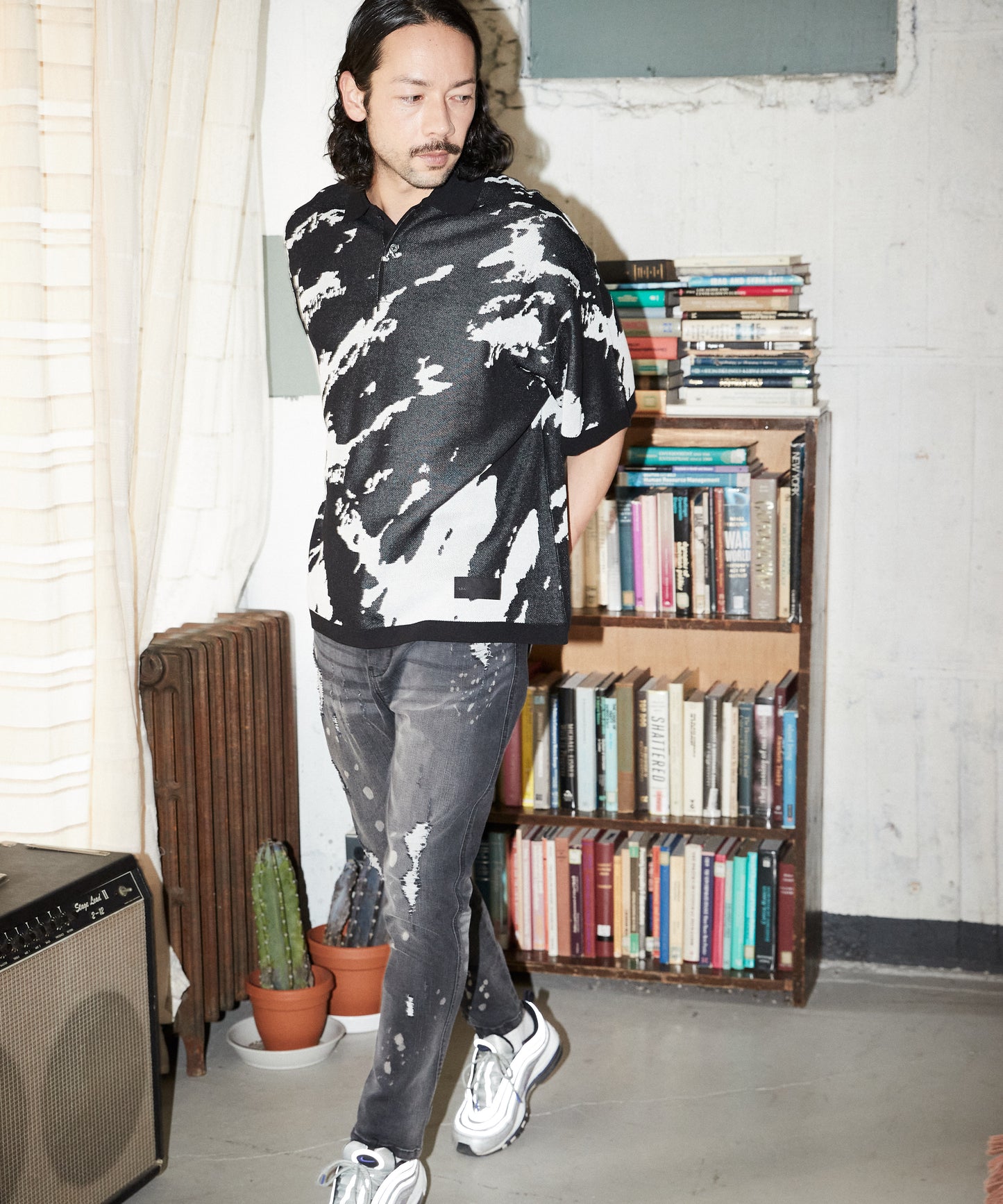 Crash denim Tapered pants_AP2228020_デニムパンツ