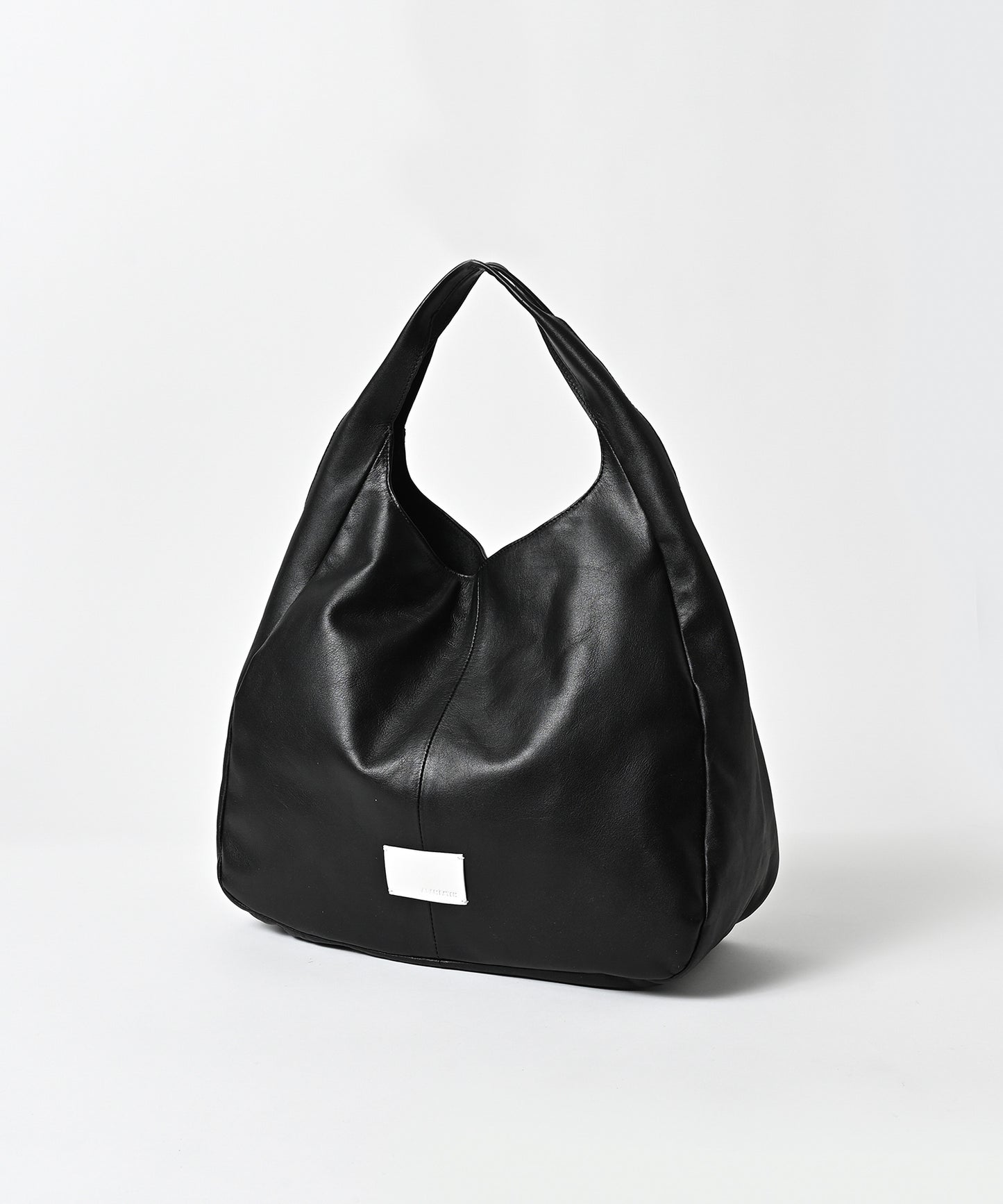 water repellent leather oneshoulder tote bag