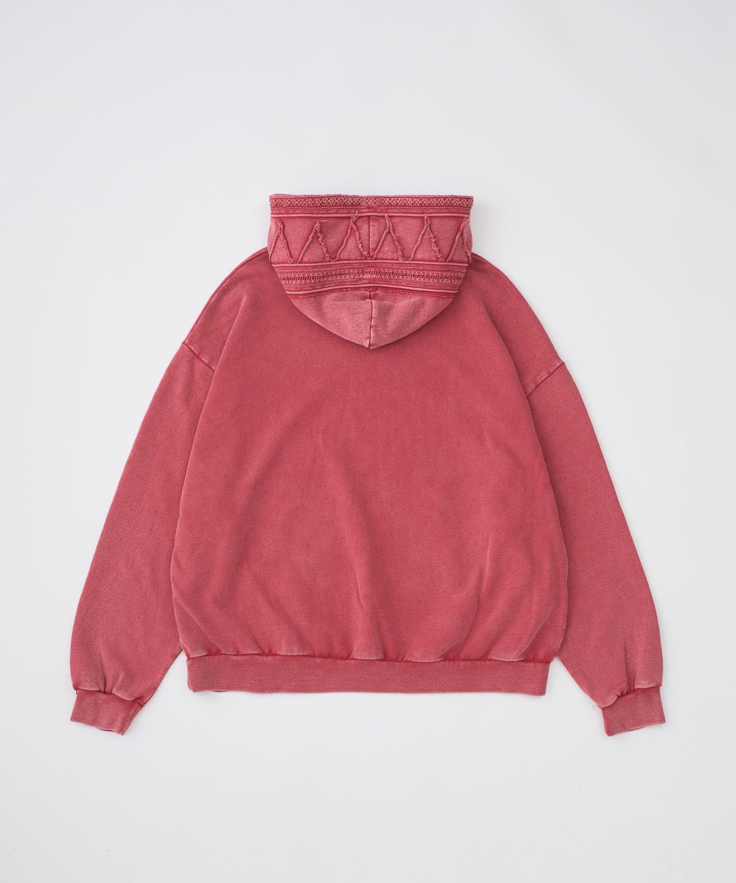 【予約】dyed still embellished pullover parka