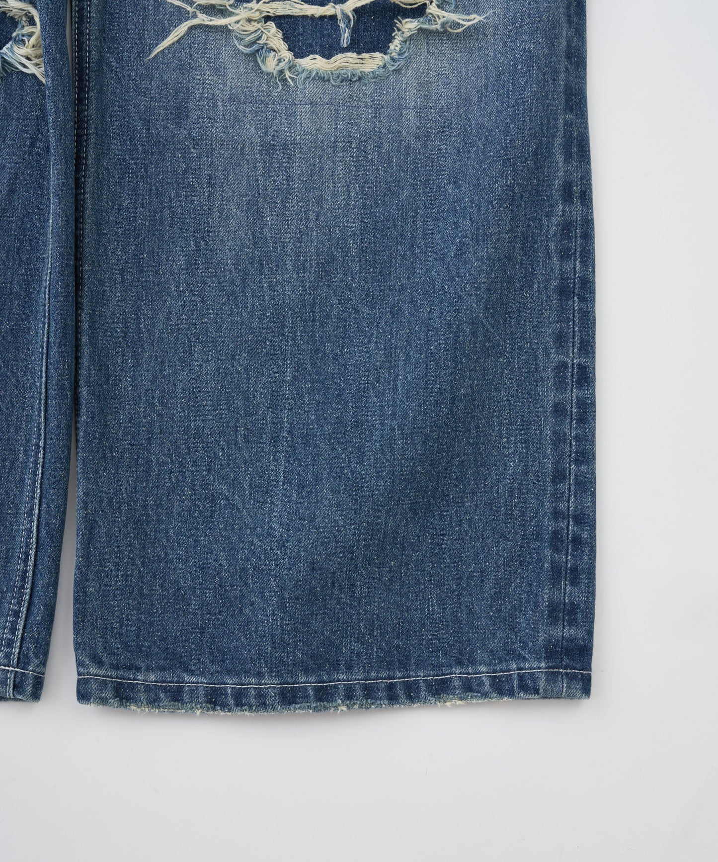【予約】repaired trace selvedge washed denim