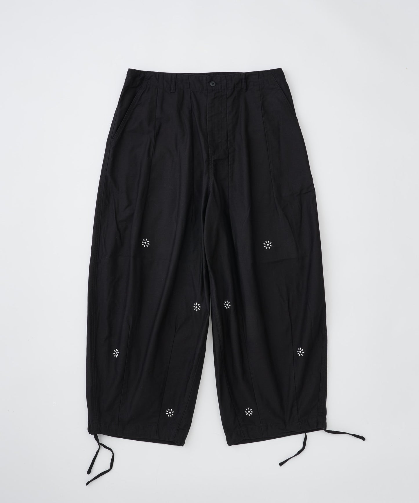 【予約】studded rough backsatin  wide military pant