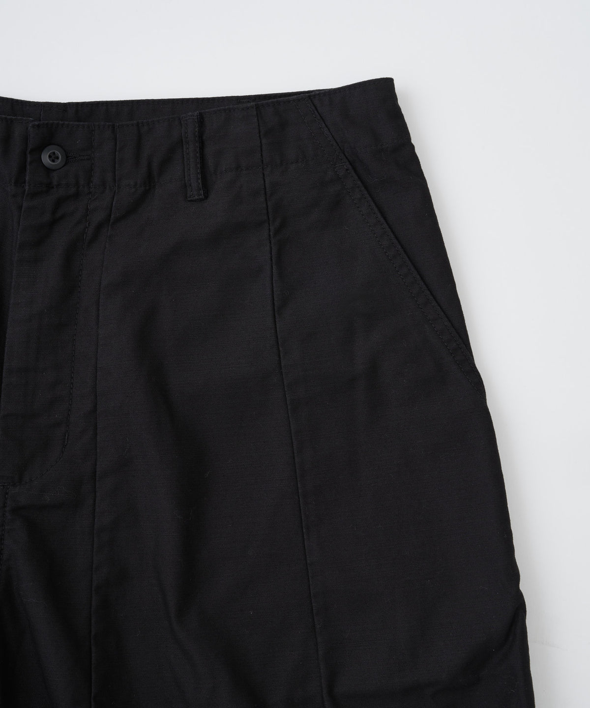 【予約】studded rough backsatin  wide military pant