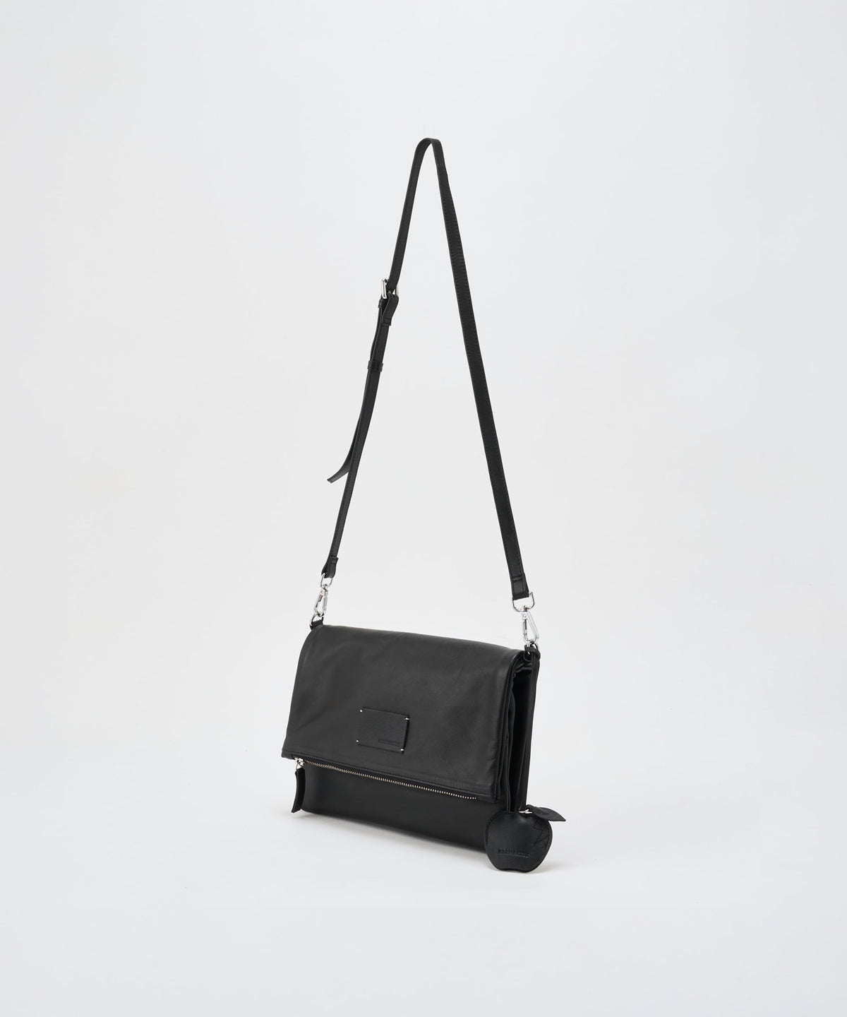 w/r leather convertible clutch bag