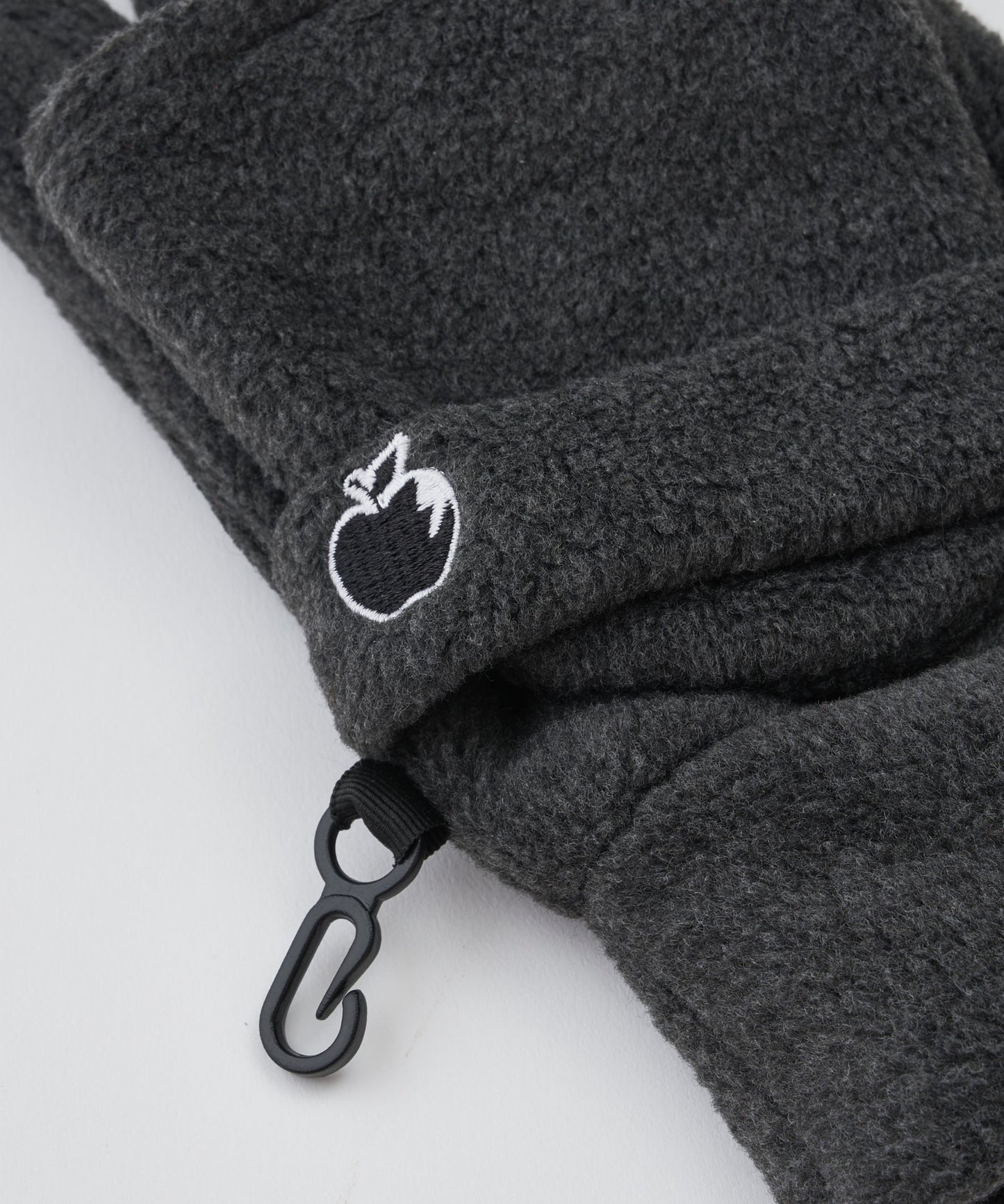 【予約】fleece embroiderd glove