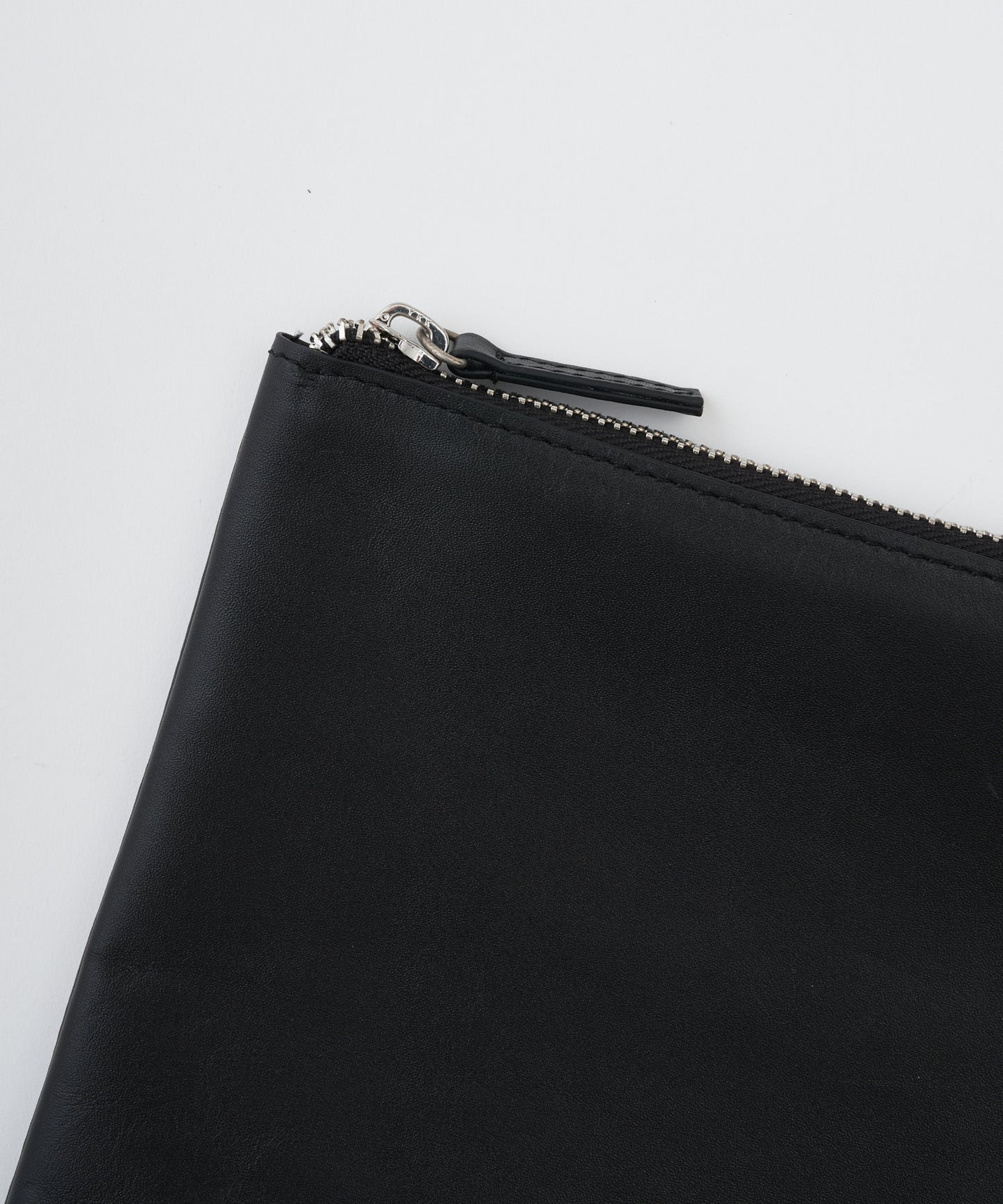【予約】FRxAP  w/r leather book pouch