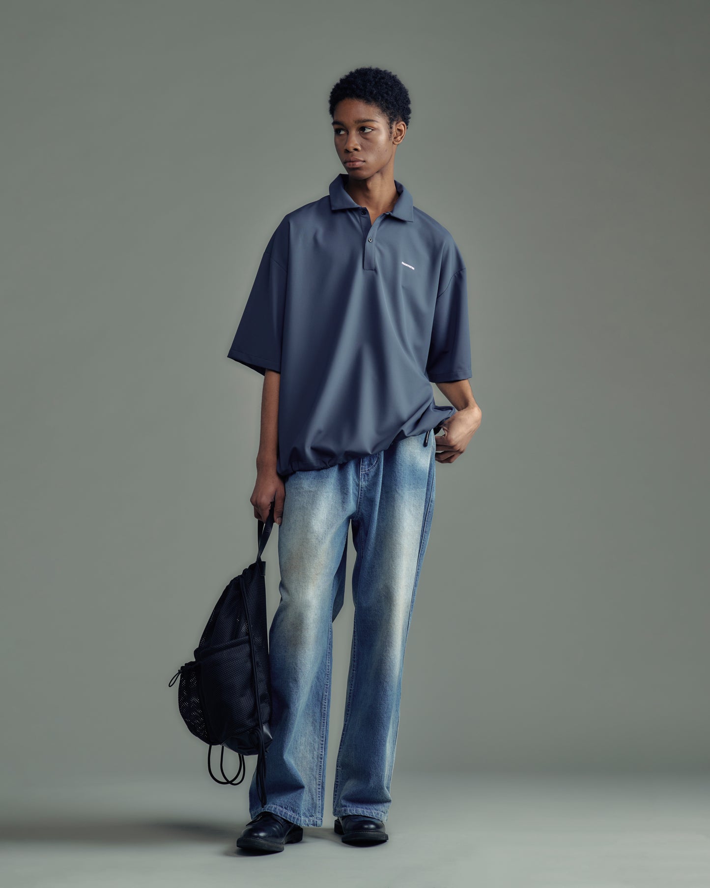 〈予約〉Leather trimmed  mesh drawstring bag