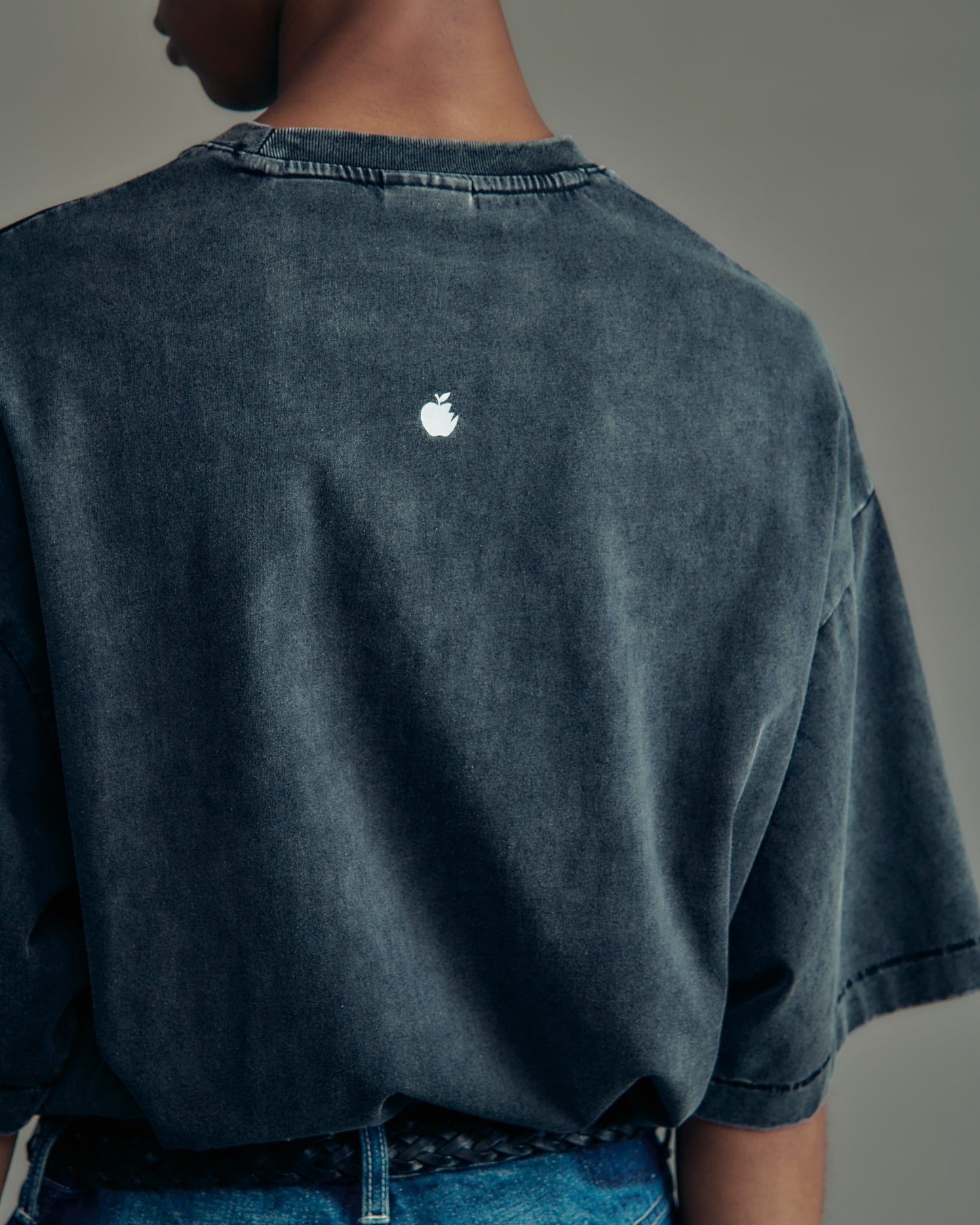 basic logo aging T