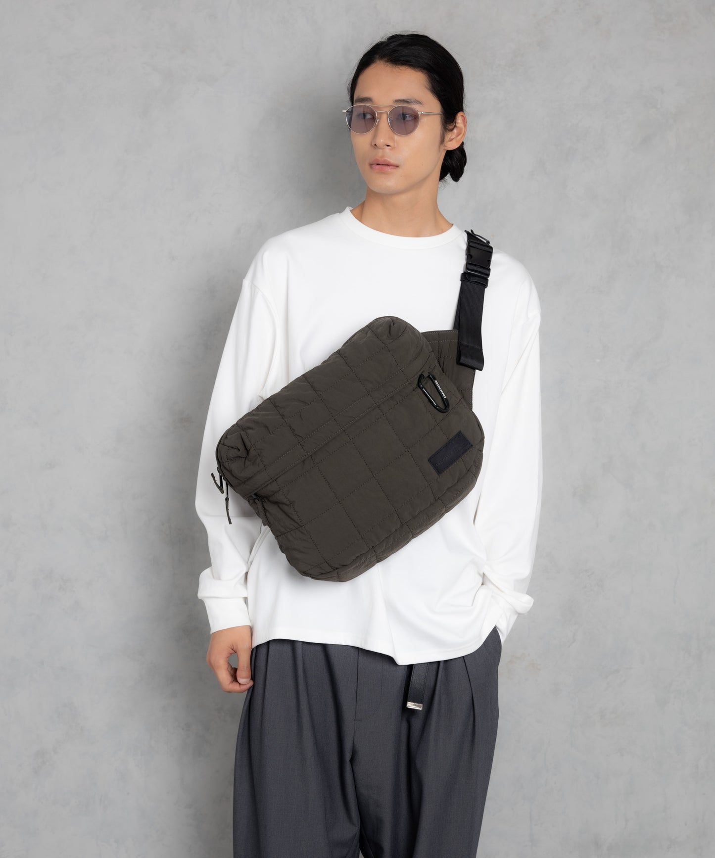 square quilt BIG body bag_AP2329006_バッグ