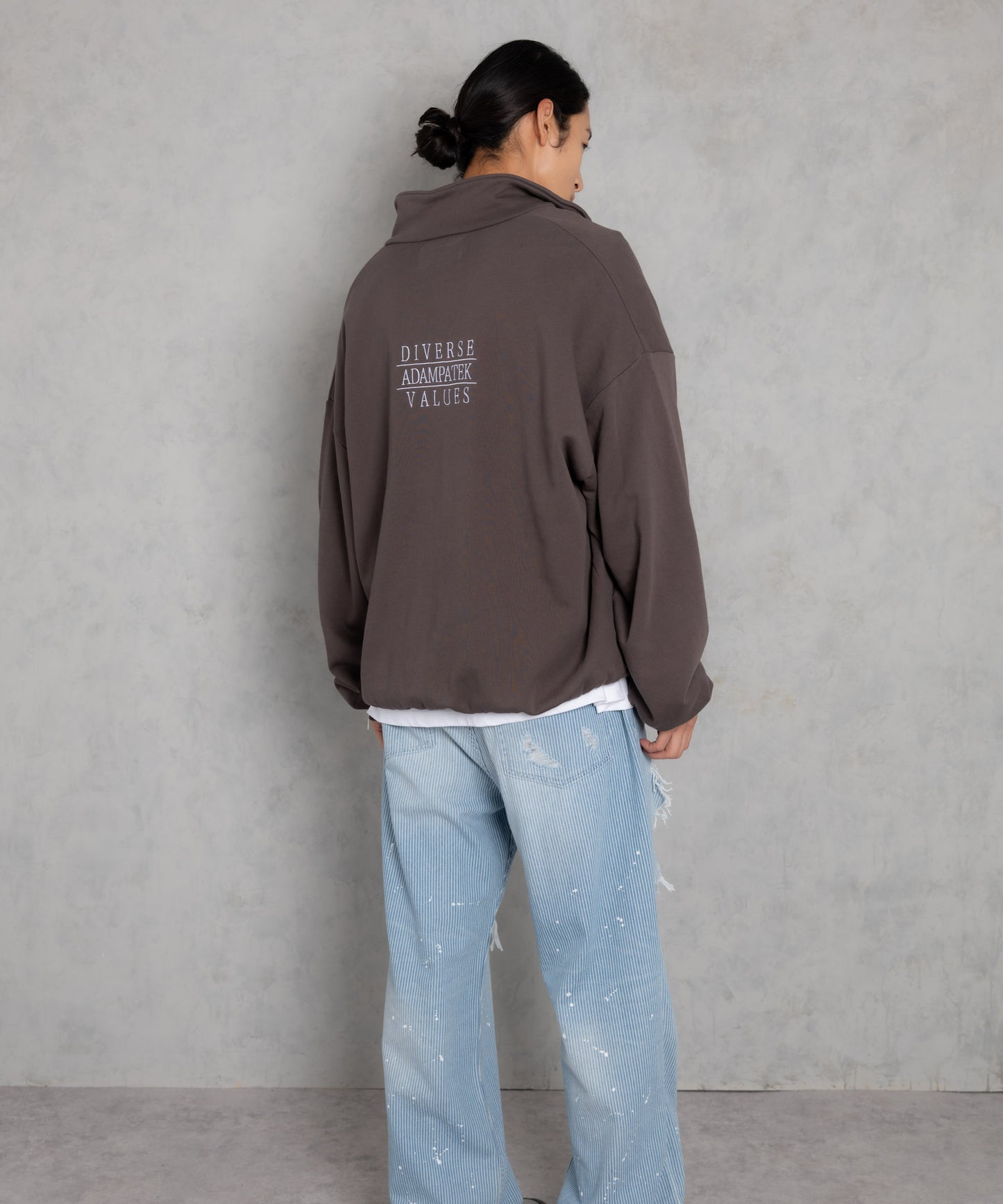 logo half zip stand pullover_AP2424007_トップス