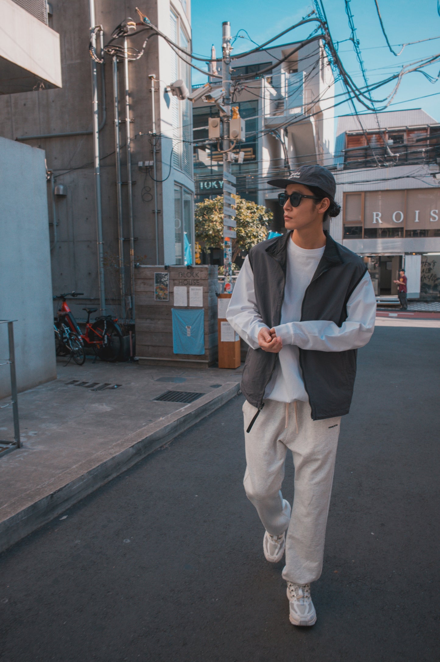 light nylon reversible vest_AP2413028_ベスト