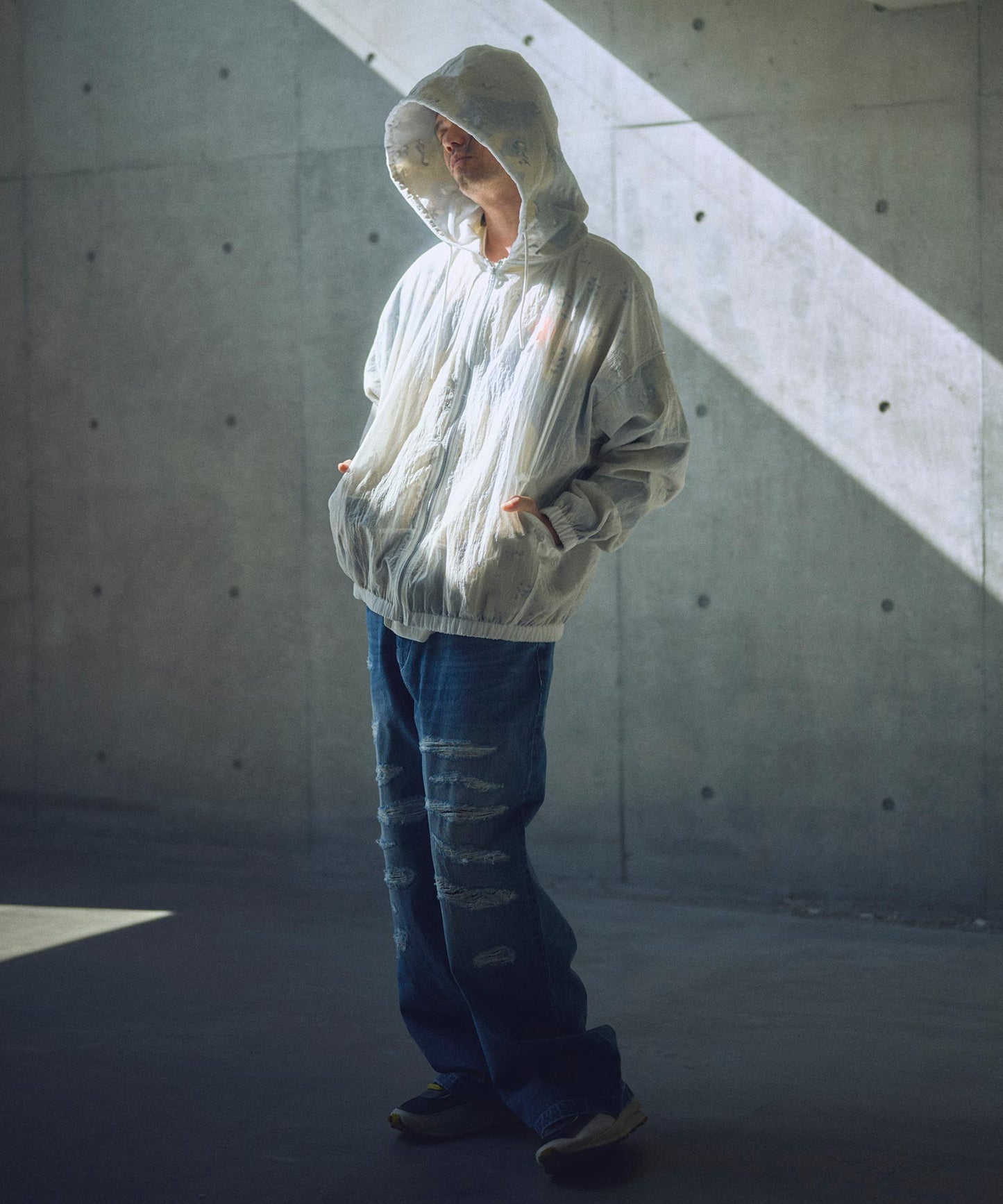 sheer mesh camouflage hooded blouson