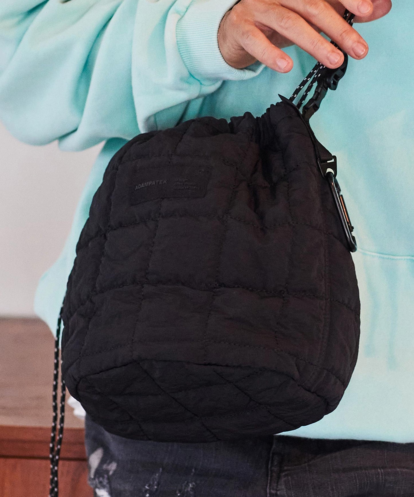 square quilt mini drawstring bag