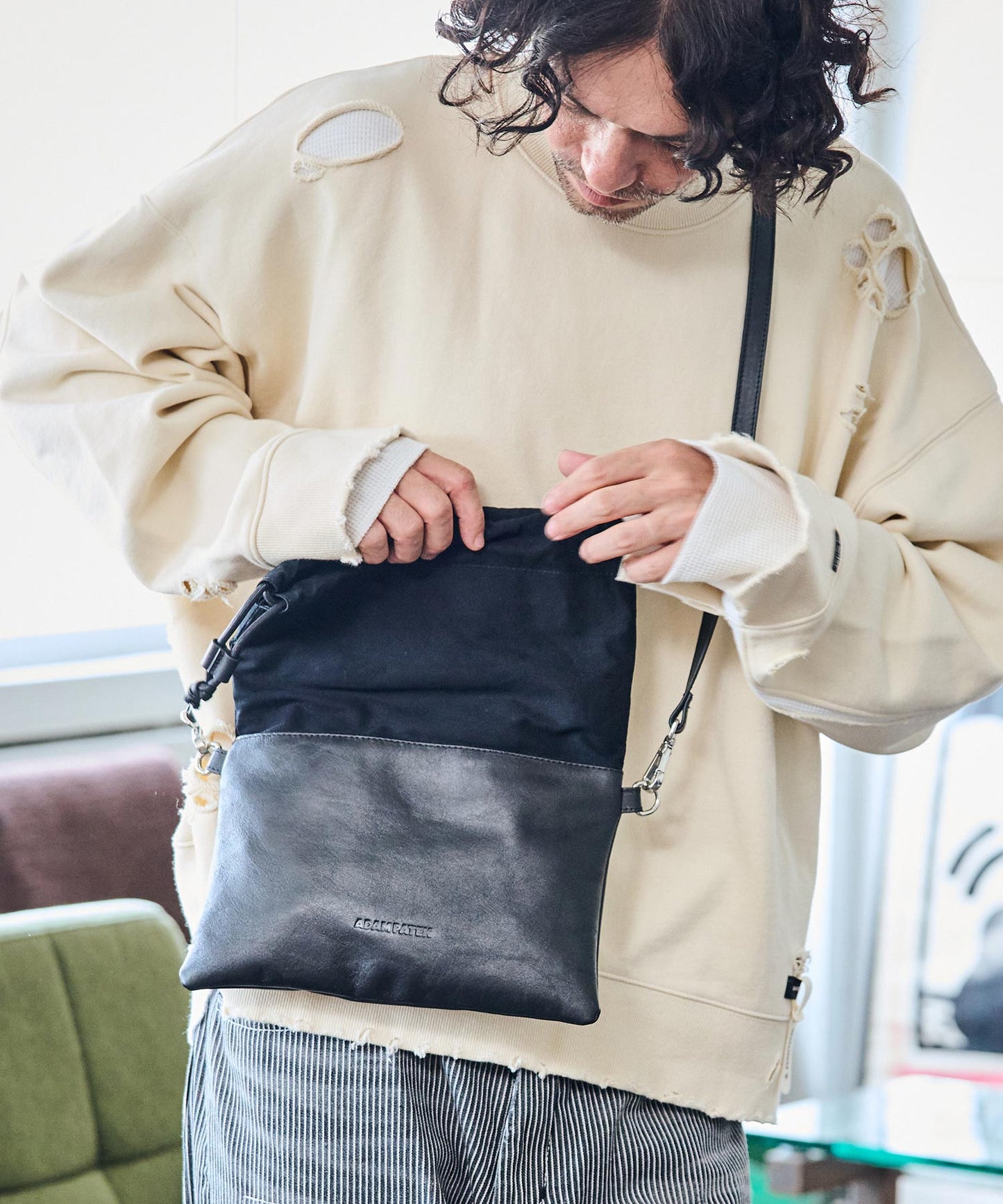 Leather switching drawstring bag_AP2429020_バッグ