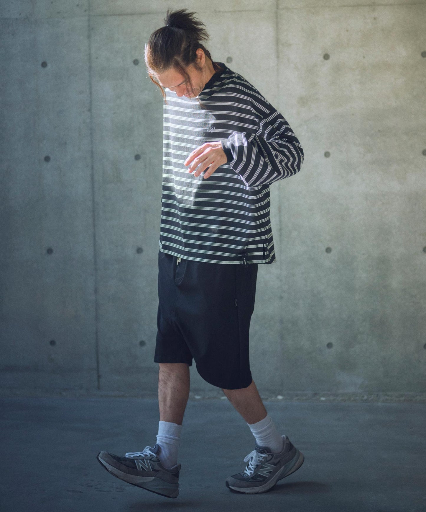 rounded border long sleeveT