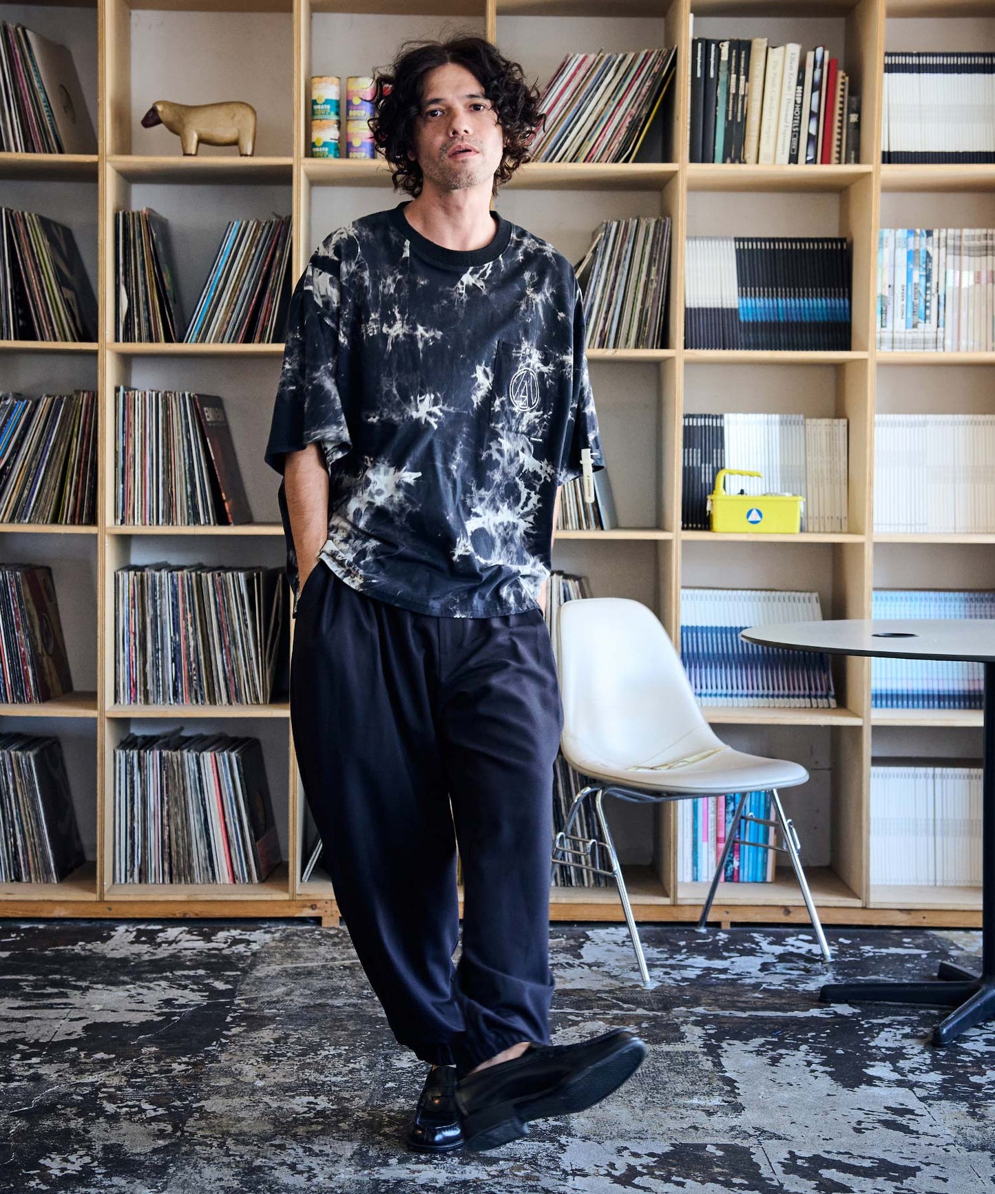 generous tuck relax pants