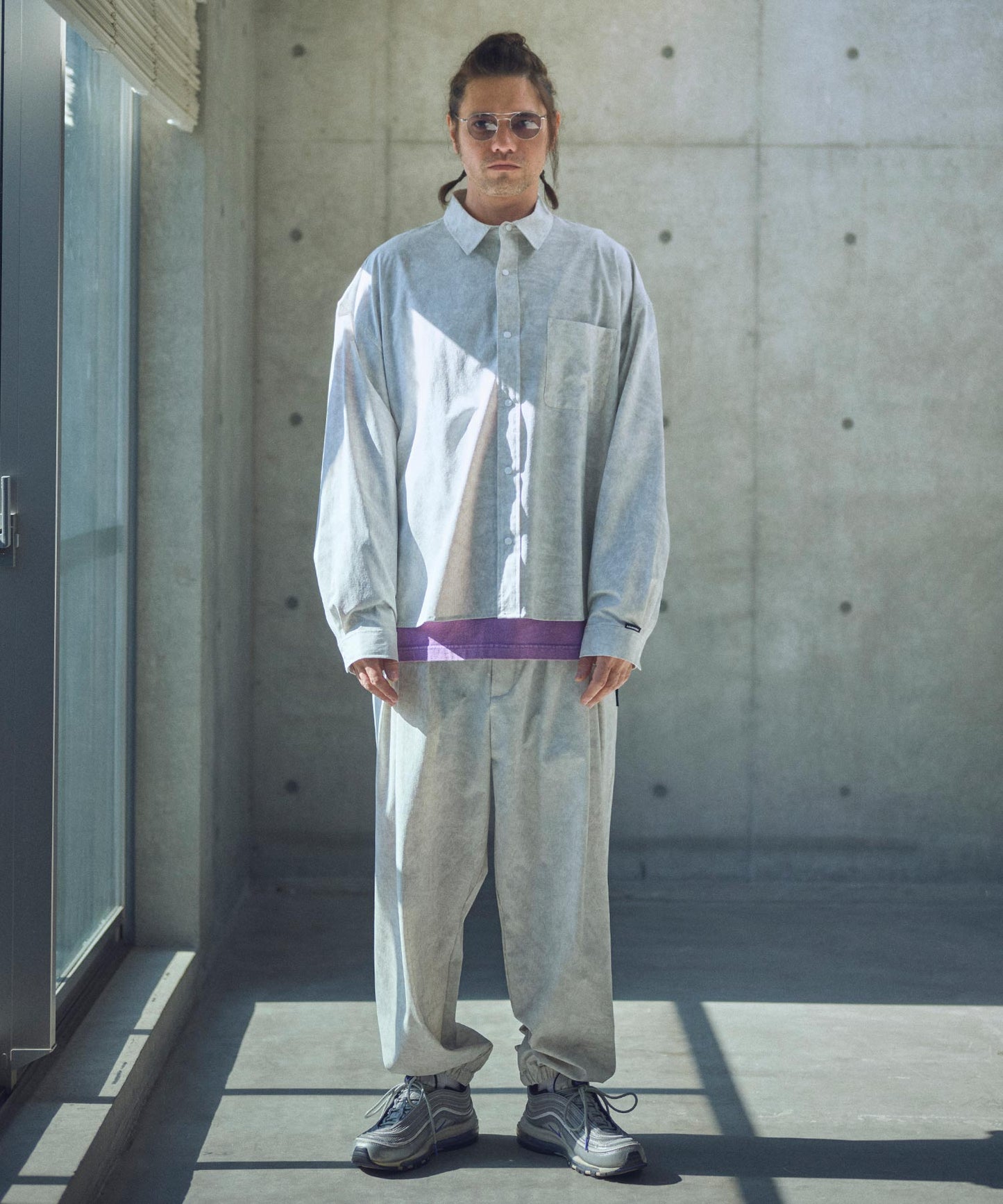 uneven dyeing tuck relax pants