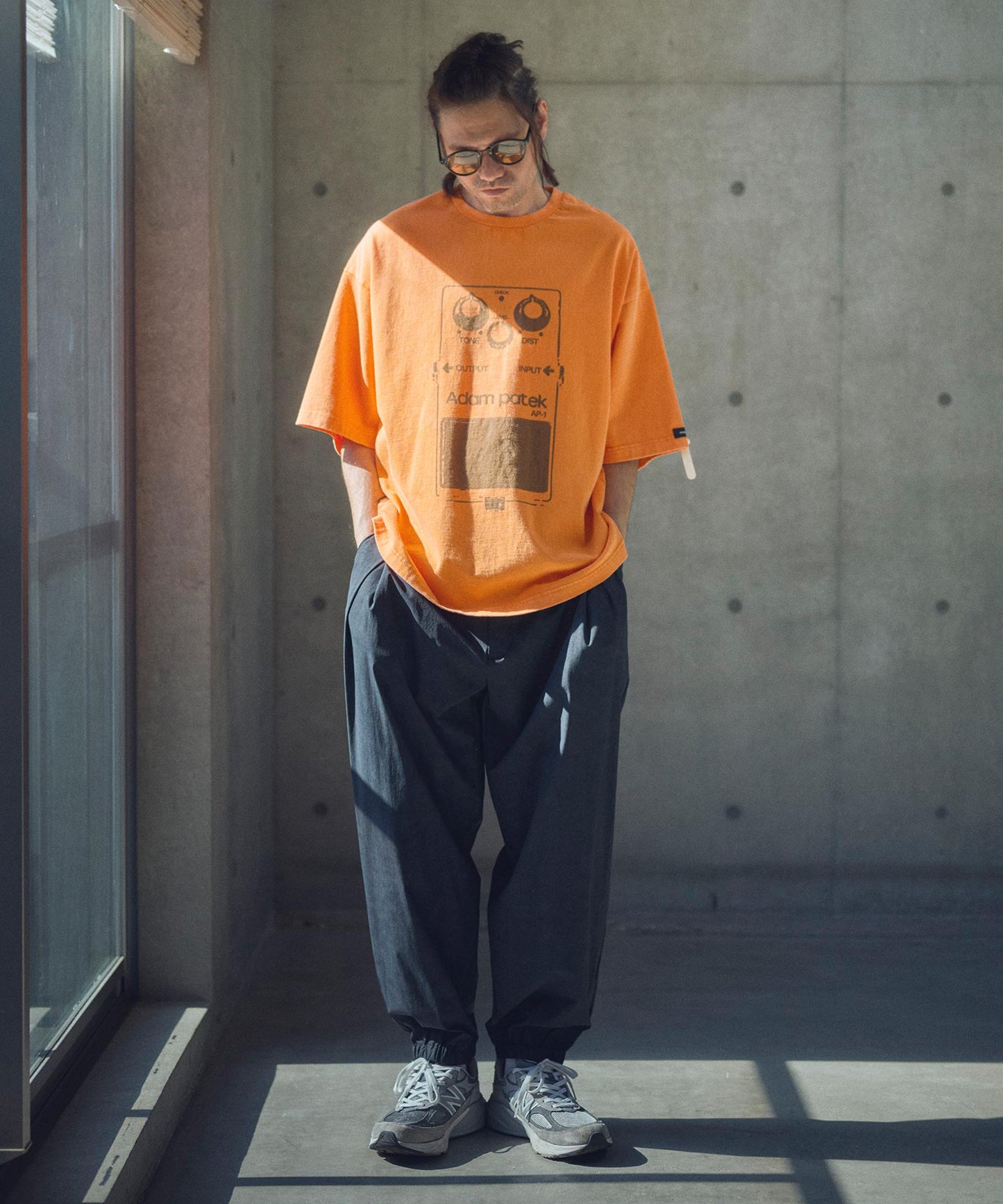 uneven dyeing tuck relax pants
