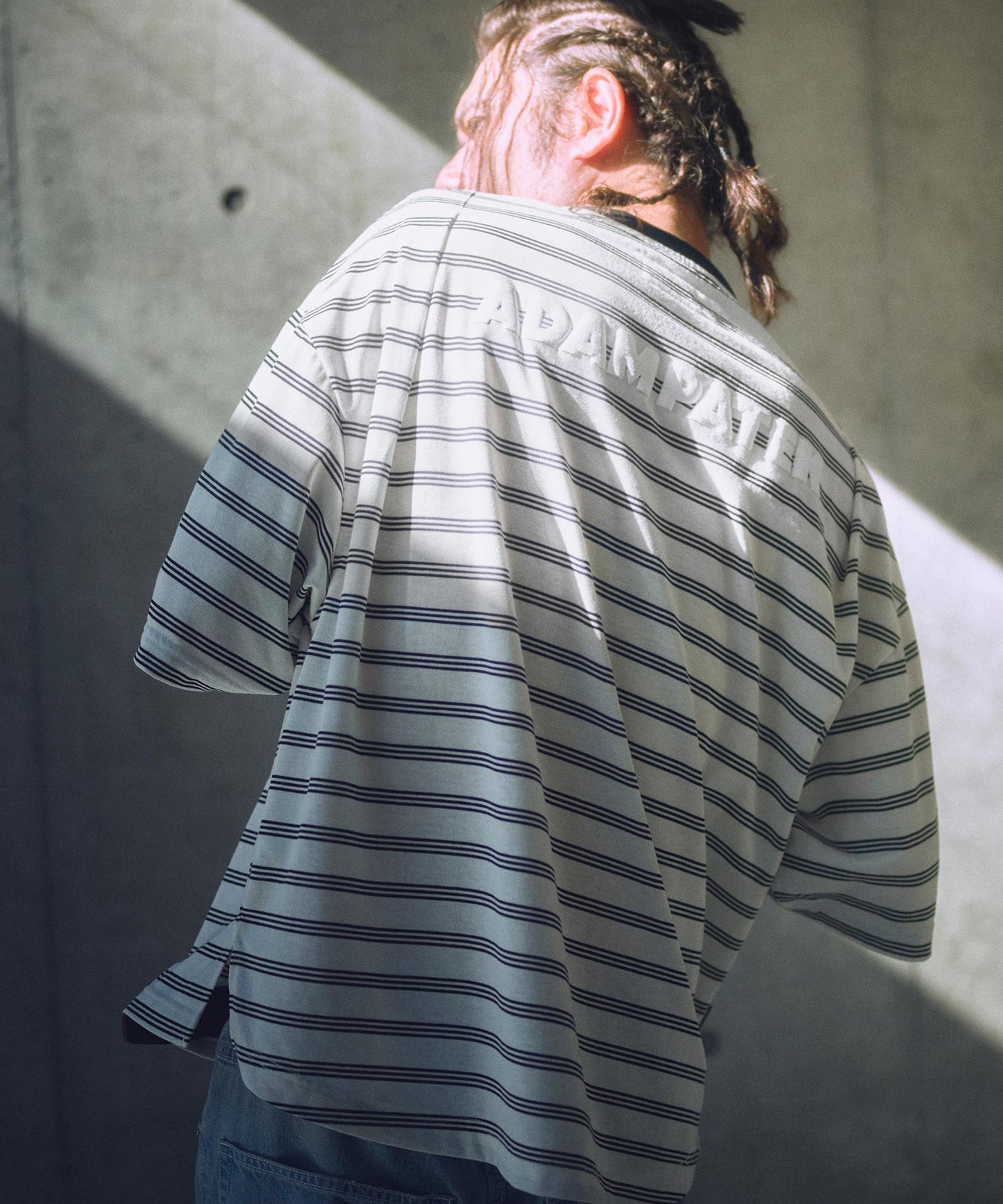 rounded border short sleeveT
