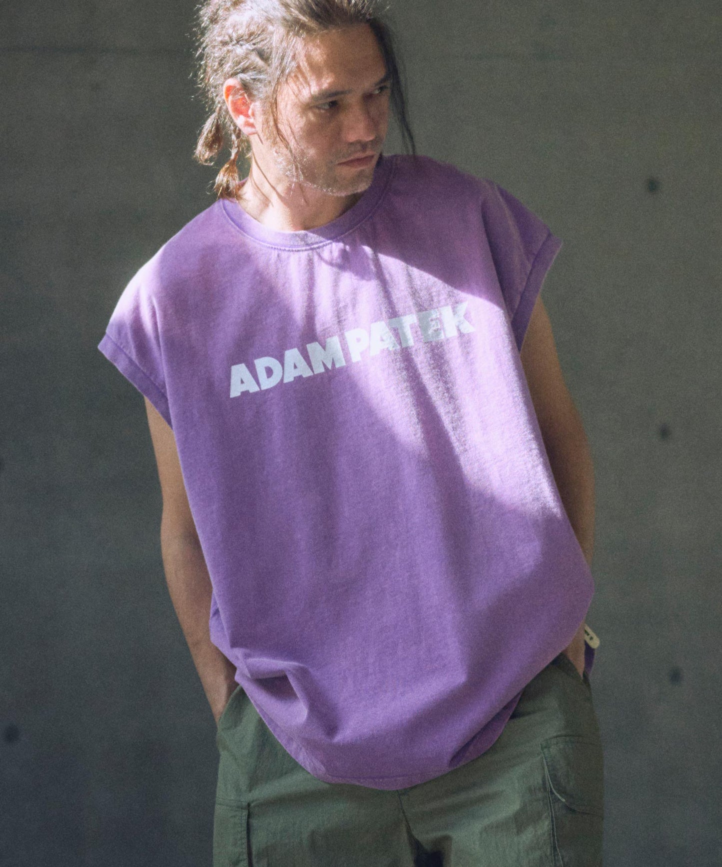 basic logo sleeveless