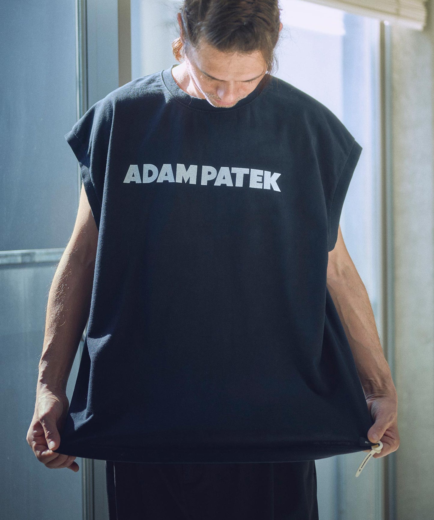 basic logo sleeveless
