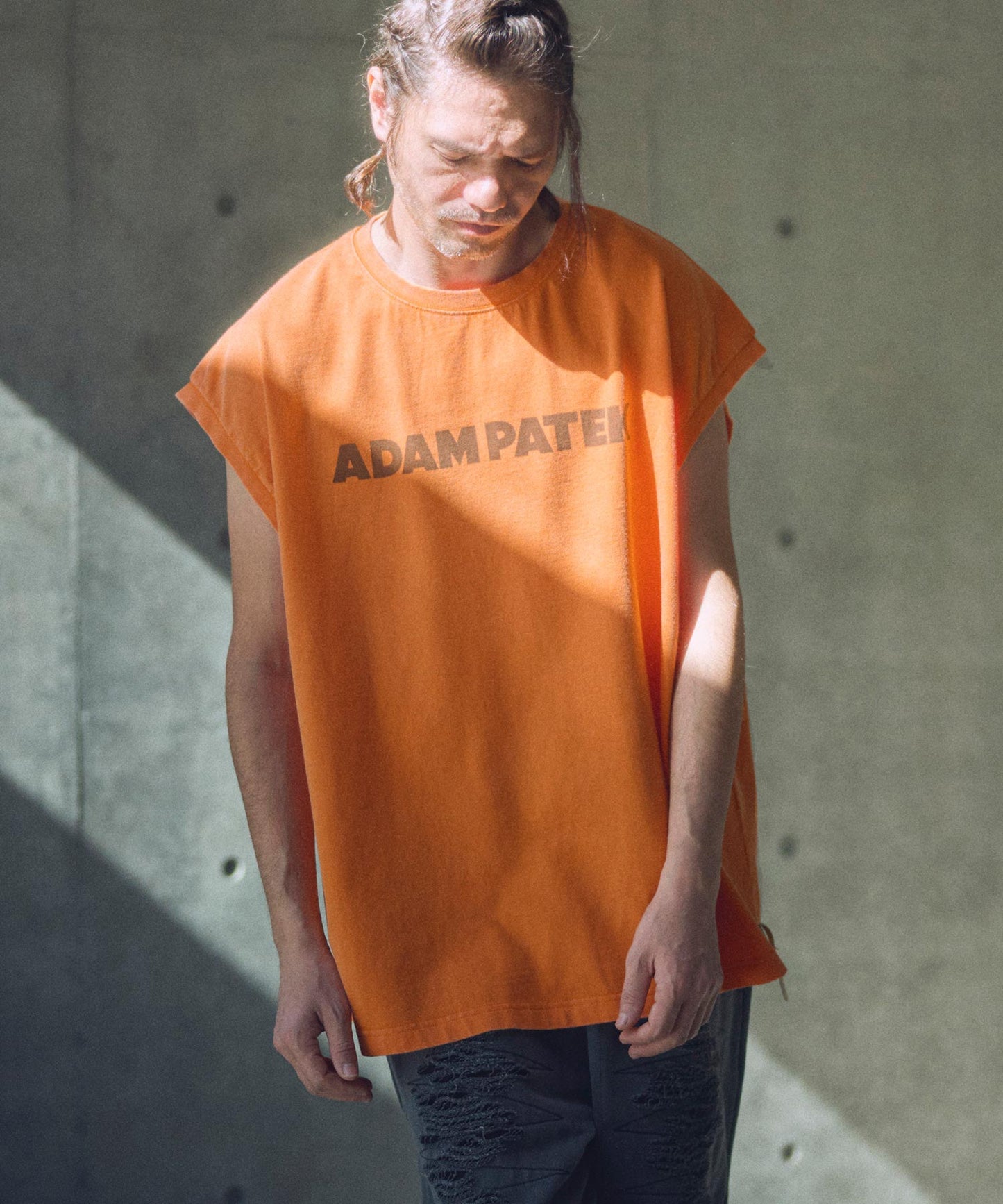 basic logo sleeveless