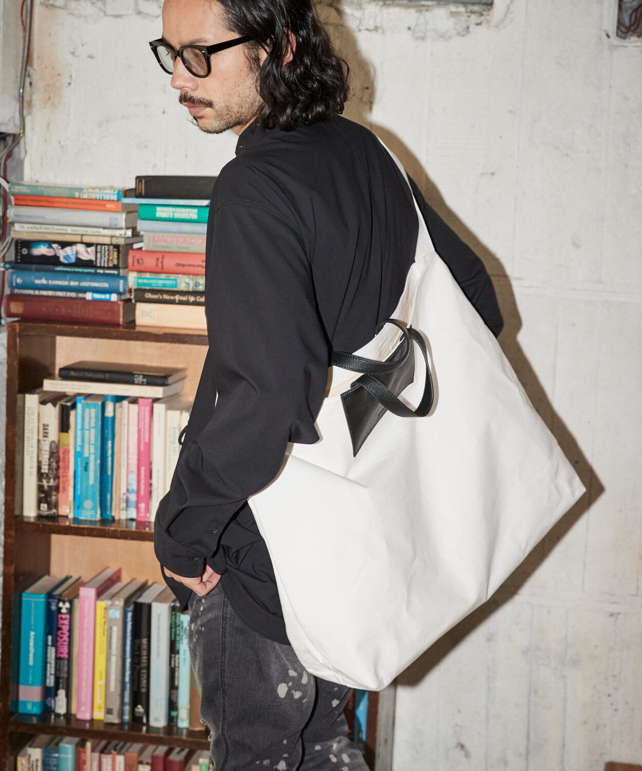 shrinkleathercombibigtotebag_AP2319004_トートバッグ5