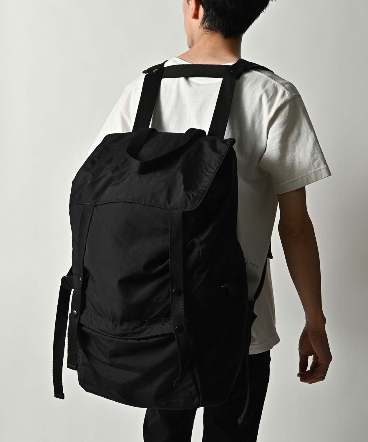 nylonBIGmilitarybackpack_AP2329002_バックパック1