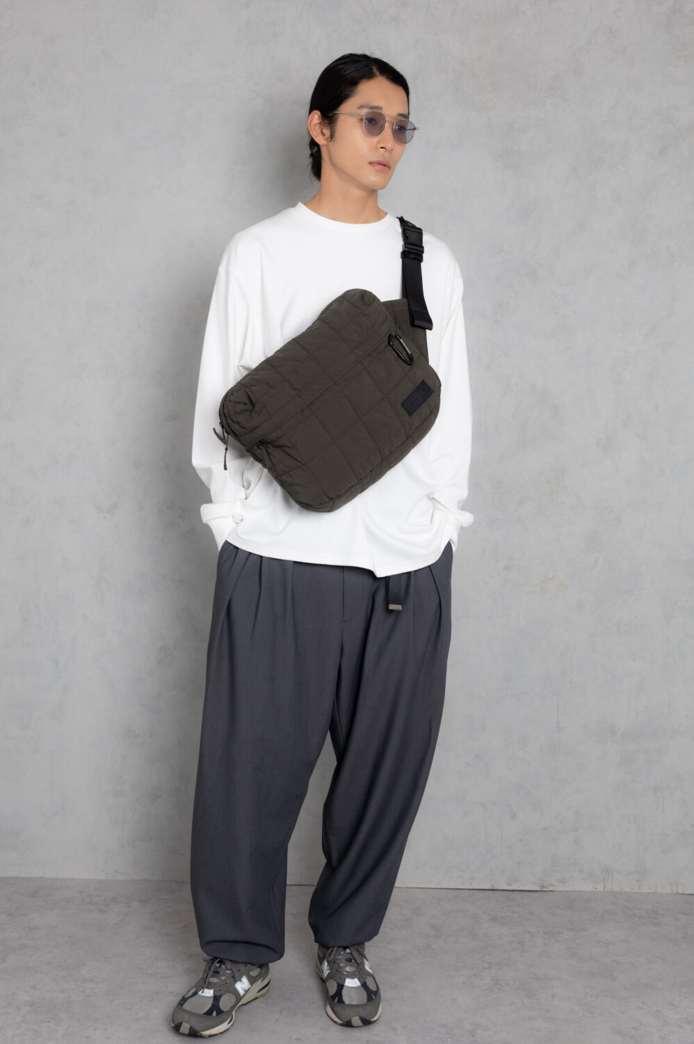 squarequiltBIGbodybag_AP2329006_バッグ4