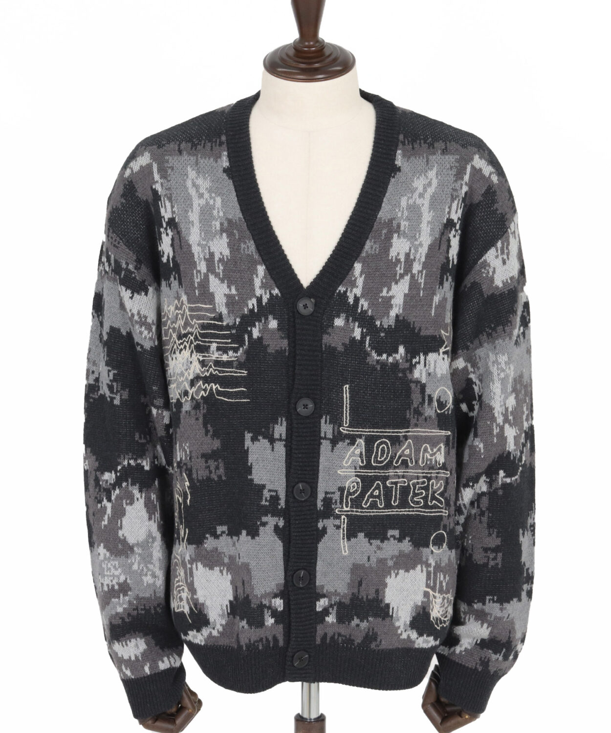 【予約商品10月下旬】madembroideredfadeknitcardigan_AP2521029_トップス9
