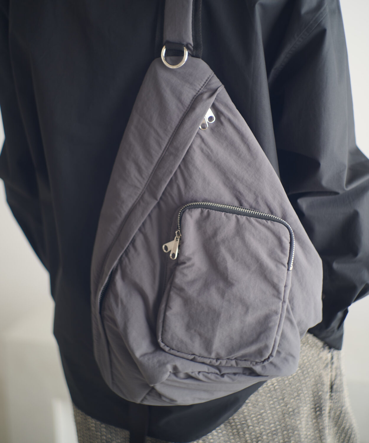 nylonslingbag_AP2529002_バッグ2