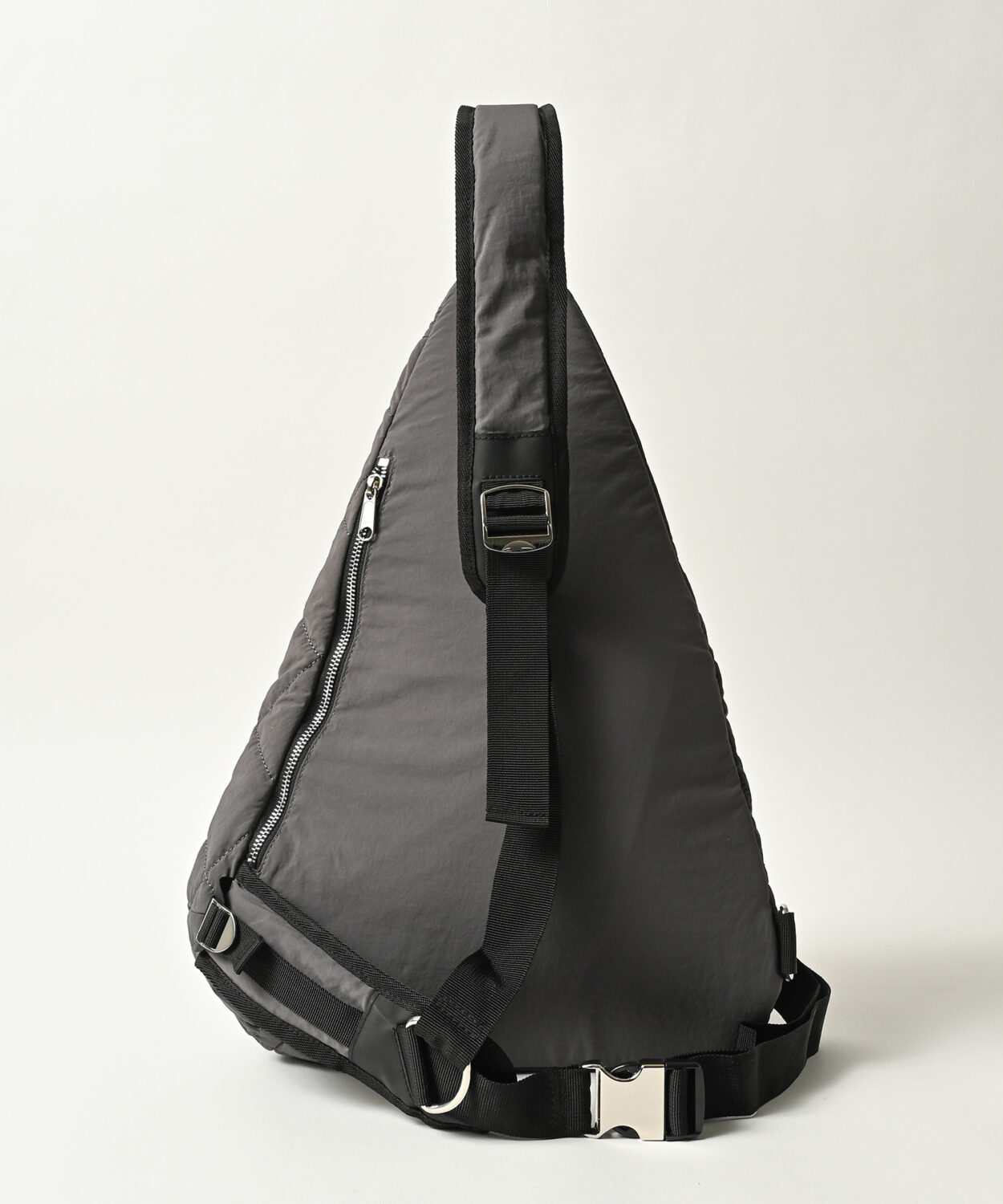 squarequiltslingbag_AP2529003_バッグ4