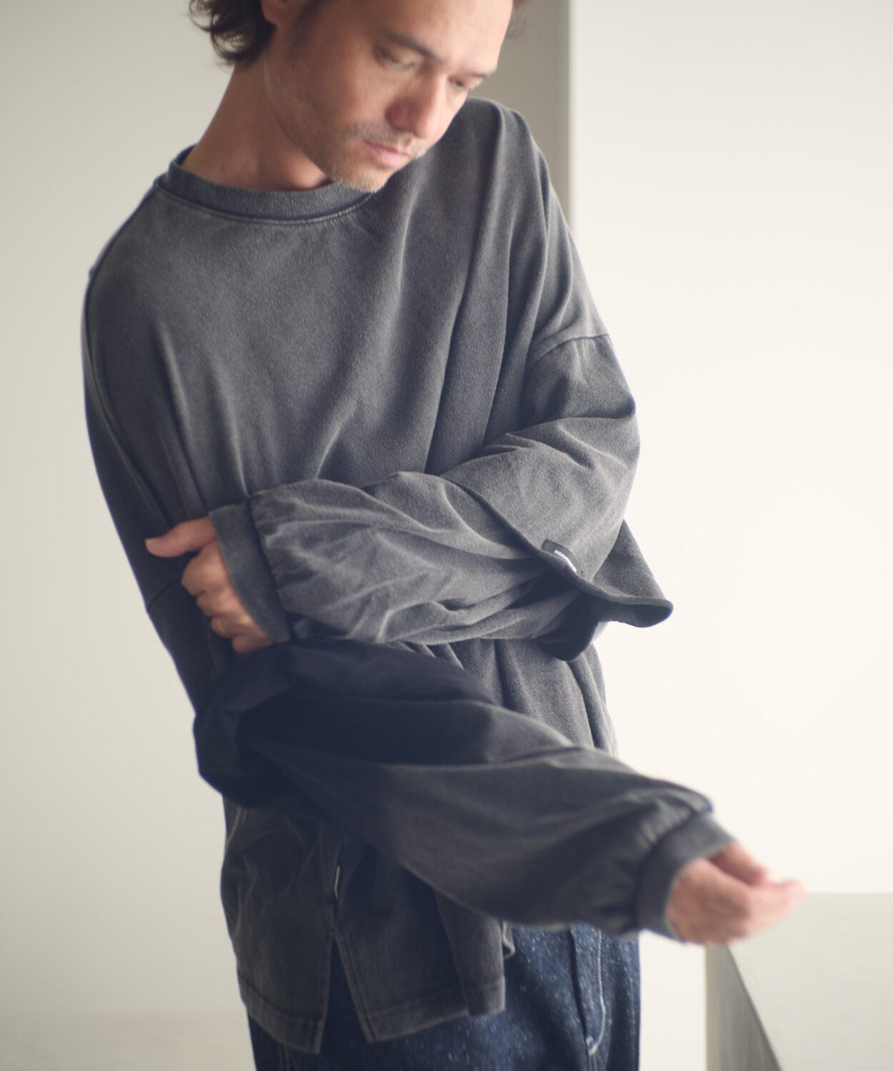 【予約商品10月中旬〜下旬】wideboxcutlayeredlongsleeve_AP2524023_トップス3
